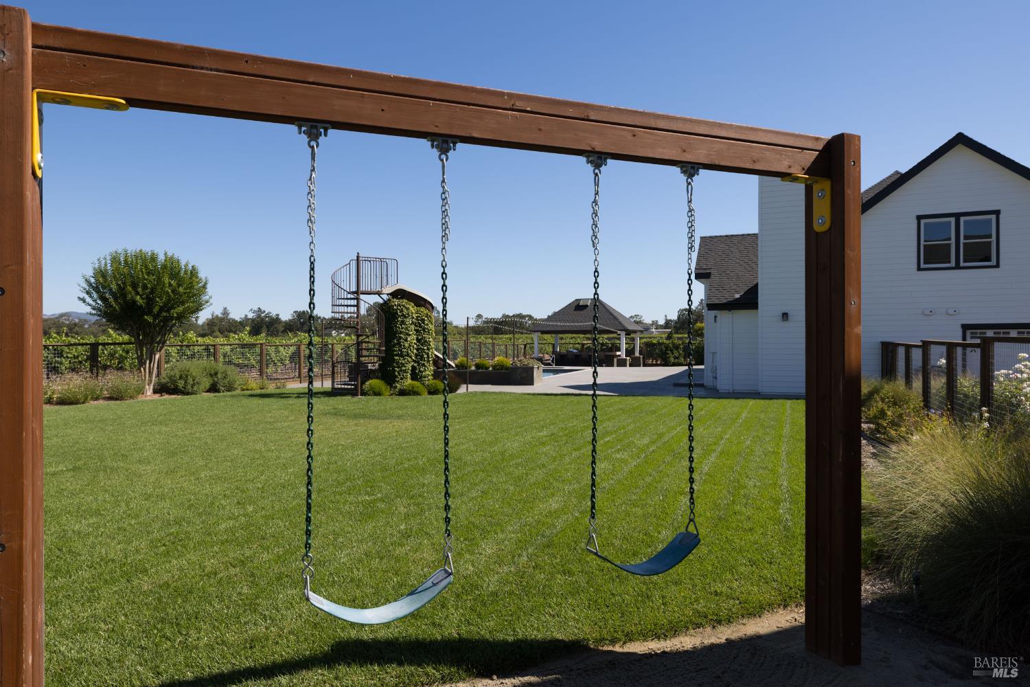 Santa Rosa, California, 95401, United States, 4 Bedrooms Bedrooms, ,4 BathroomsBathrooms,Residential,For Sale,1993093