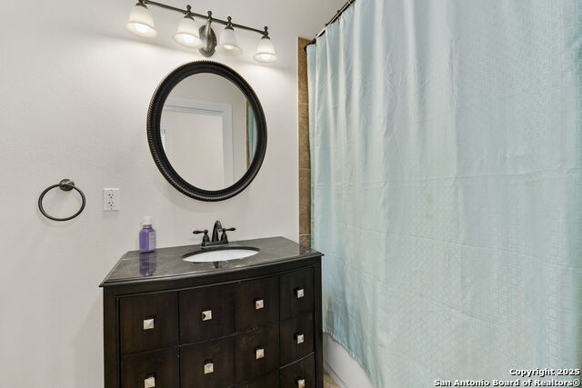 San Antonio, Texas, 78212, United States, 5 Bedrooms Bedrooms, ,4 BathroomsBathrooms,Residential,For Sale,1895451