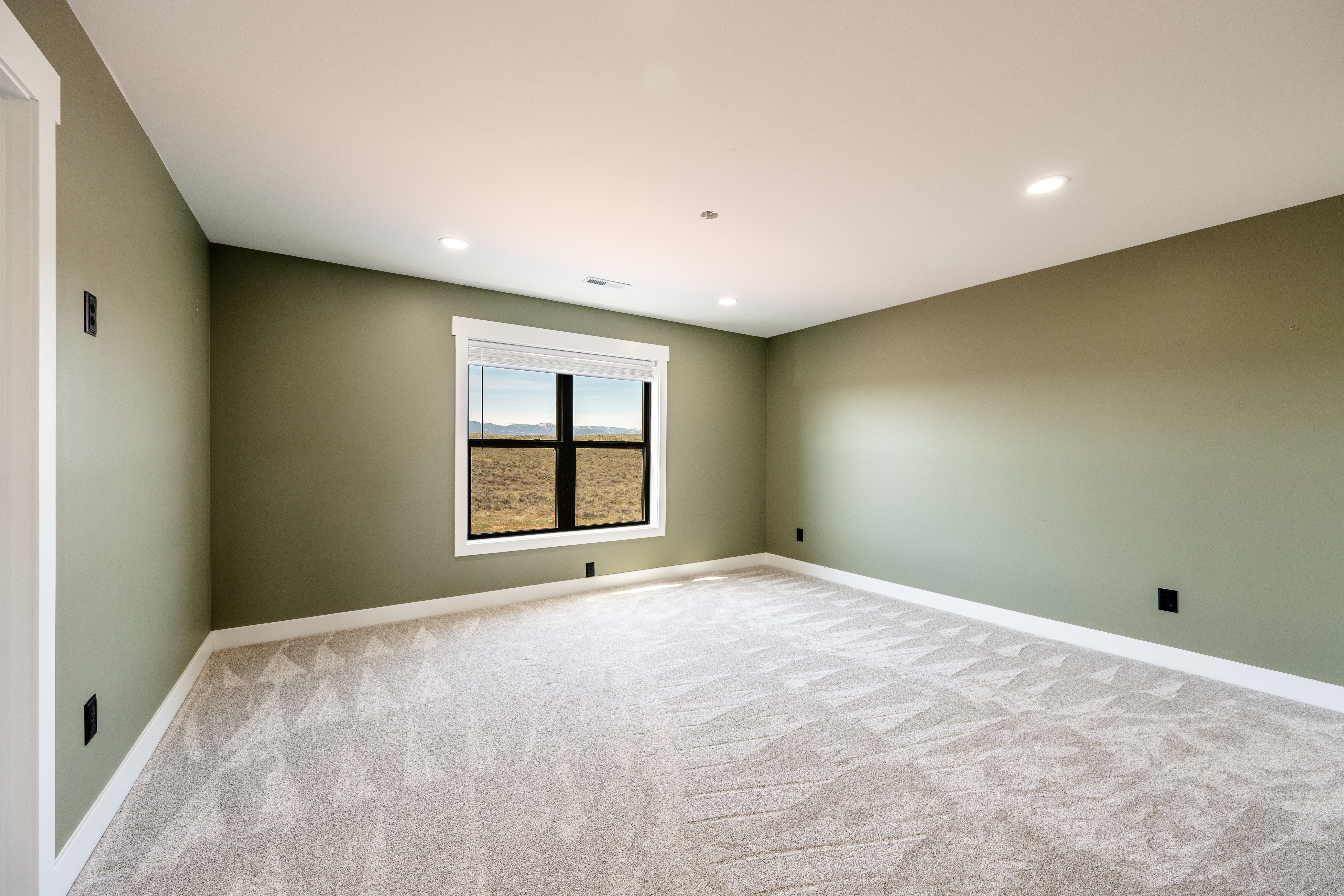 Ranchester, Wyoming, 82839, United States, 5 Bedrooms Bedrooms, ,4 BathroomsBathrooms,Residential,For Sale,1801267