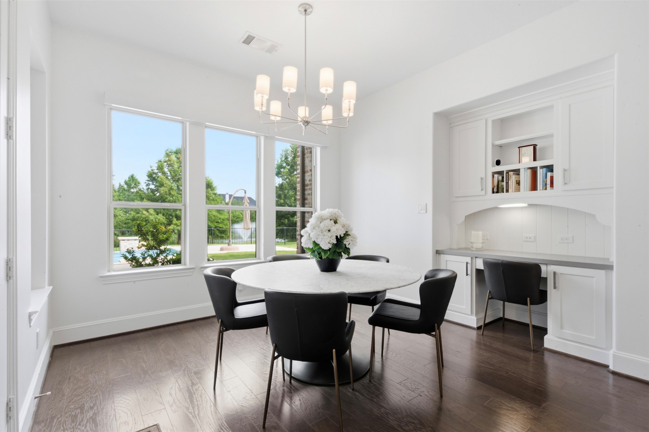  5407 Fleming Rock Lane - 物件實景