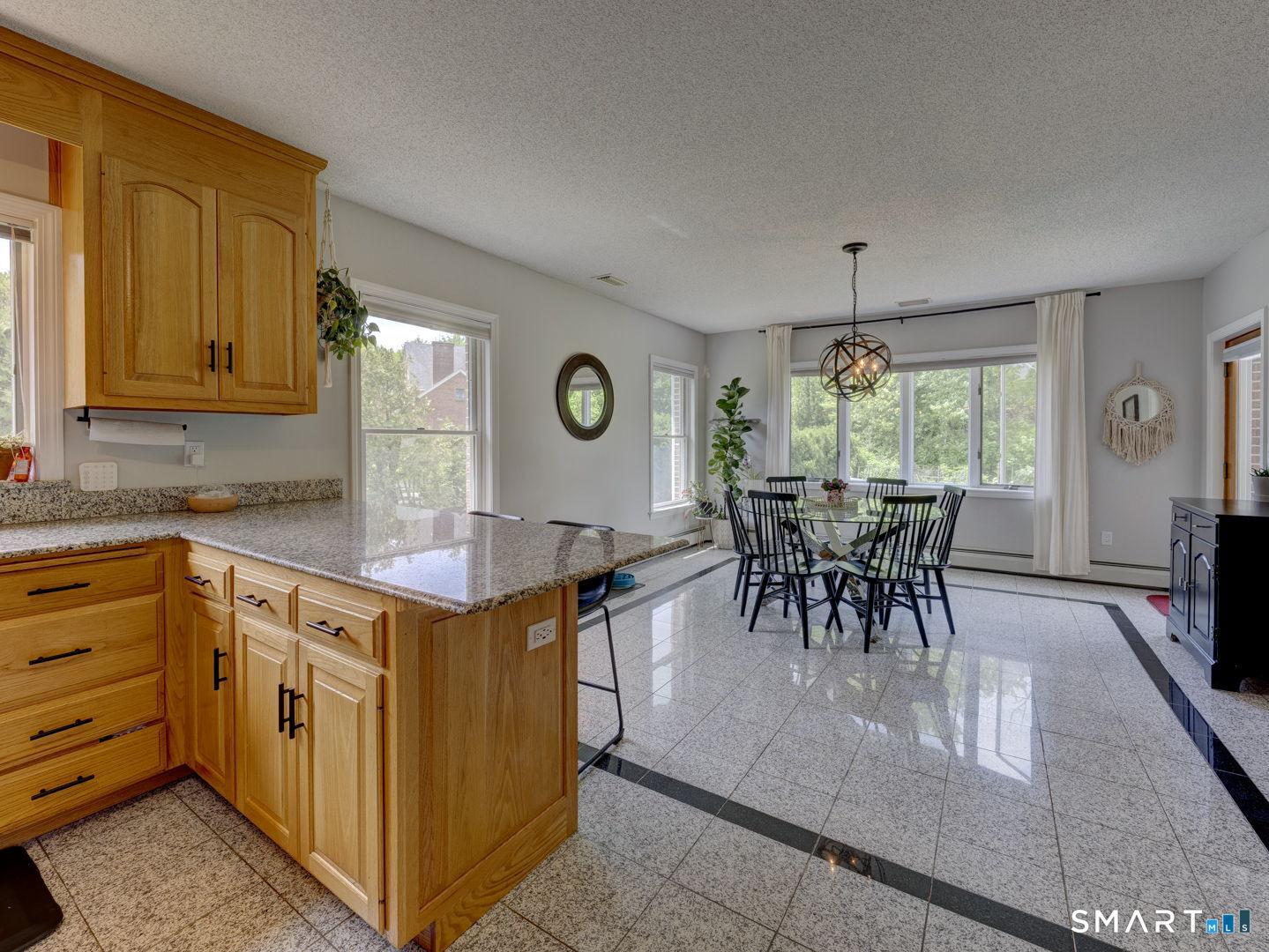 Wethersfield, Connecticut, 06109, United States, 3 Bedrooms Bedrooms, ,4 BathroomsBathrooms,Residential,For Sale,2048104