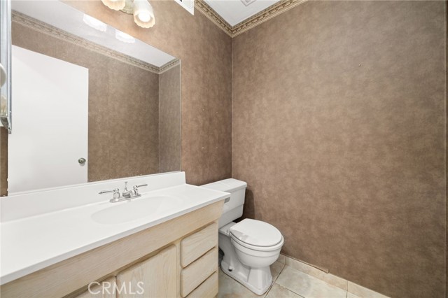 Huntington Beach, California, 92648, United States, 2 Bedrooms Bedrooms, ,2 BathroomsBathrooms,Residential,For Sale,1903026