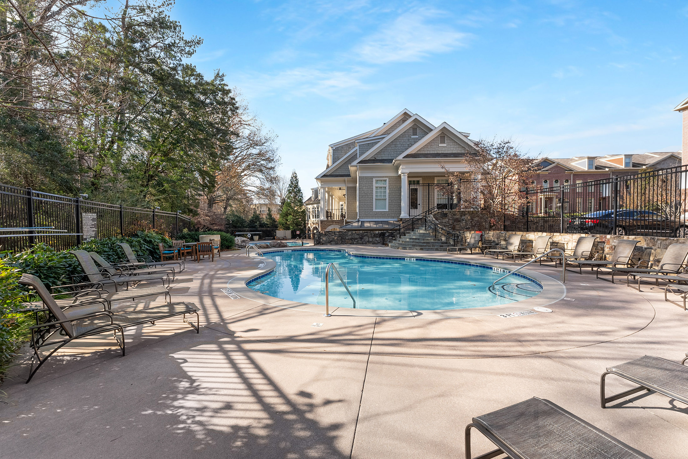  Exceptional Townhome Offers a Resort-like Lifestyle - 物件實景