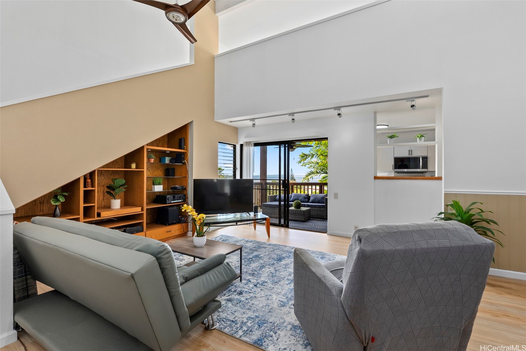 Kaneohe, Hawaii, 96744, United States, 2 Bedrooms Bedrooms, ,2 BathroomsBathrooms,Residential,For Sale,1848106