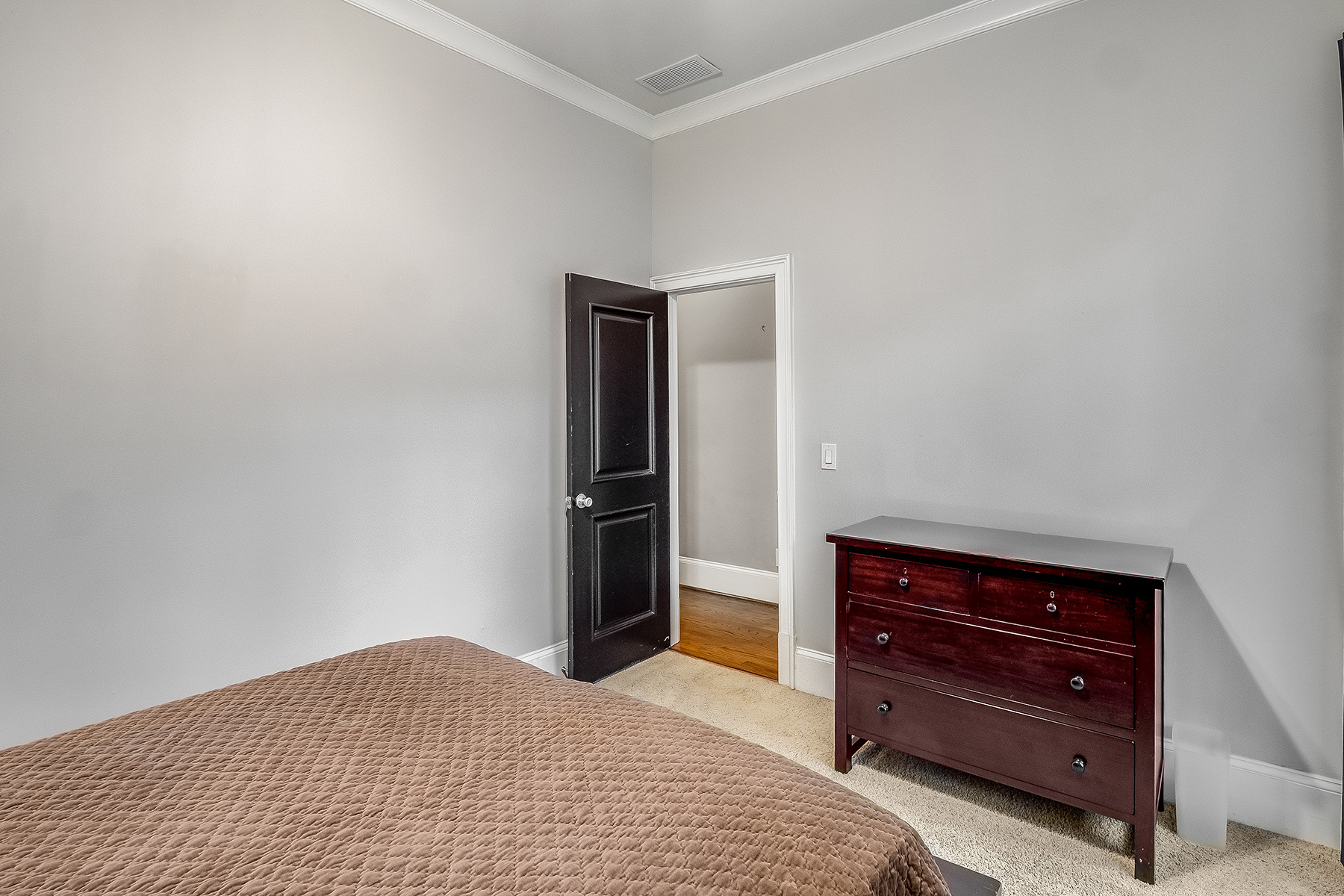  Spacious and Sophisticated Townhome with a Heart-of-Atlanta Address - 物件實景