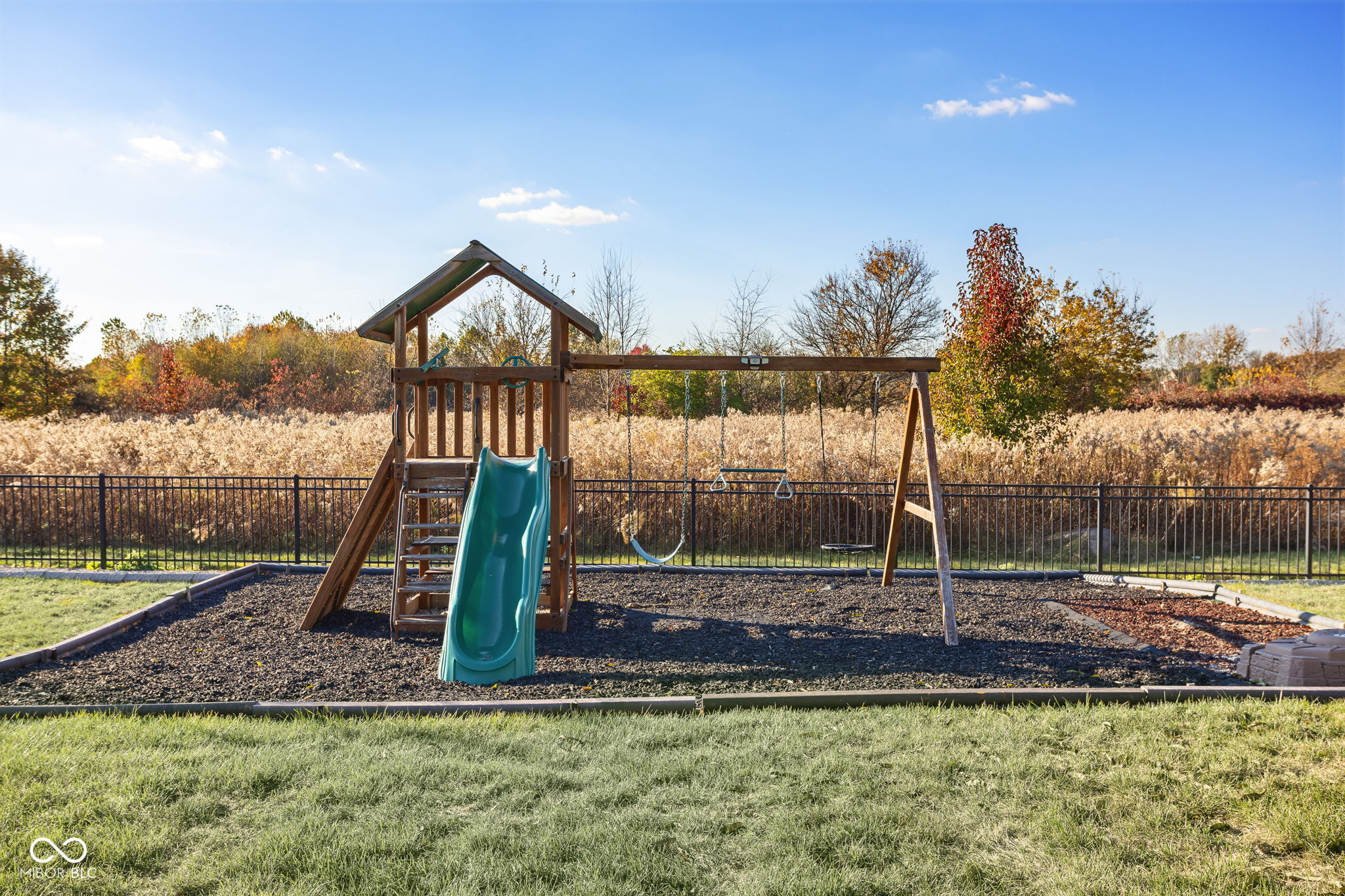 Noblesville, Indiana, 46062, United States, 6 Bedrooms Bedrooms, ,4 BathroomsBathrooms,Residential,For Sale,1987337