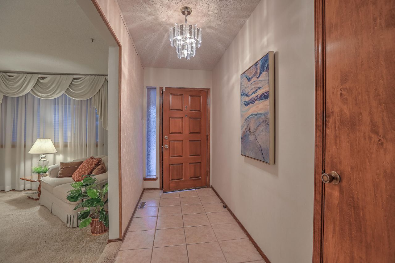 Albuquerque, New Mexico, 87109, United States, 4 Bedrooms Bedrooms, ,3 BathroomsBathrooms,Residential,For Sale,1940496