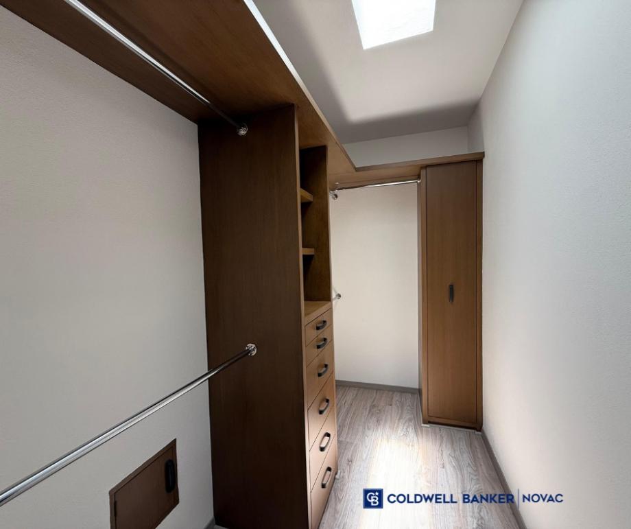 Atizapán de Zaragoza, Estado de méxico, 52936, Mexico, 4 Bedrooms Bedrooms, ,4 BathroomsBathrooms,Residential,For Sale,1770960