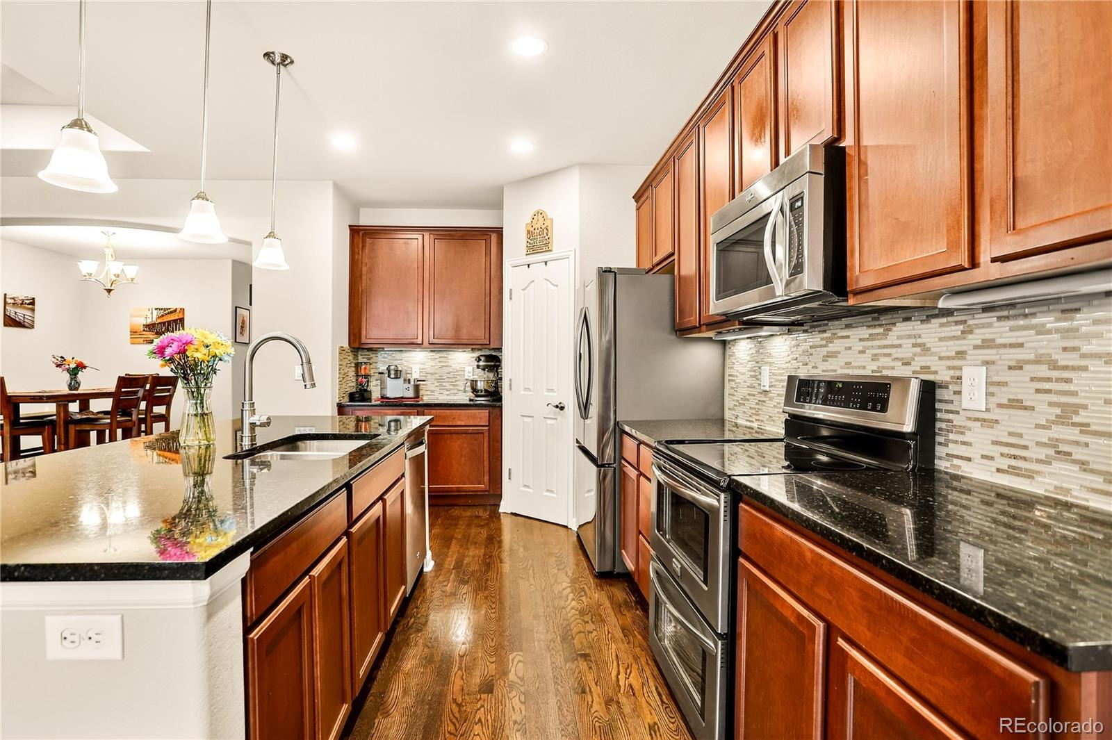 Aurora, Colorado, 80015, United States, 3 Bedrooms Bedrooms, ,2 BathroomsBathrooms,Residential,For Sale,1957602