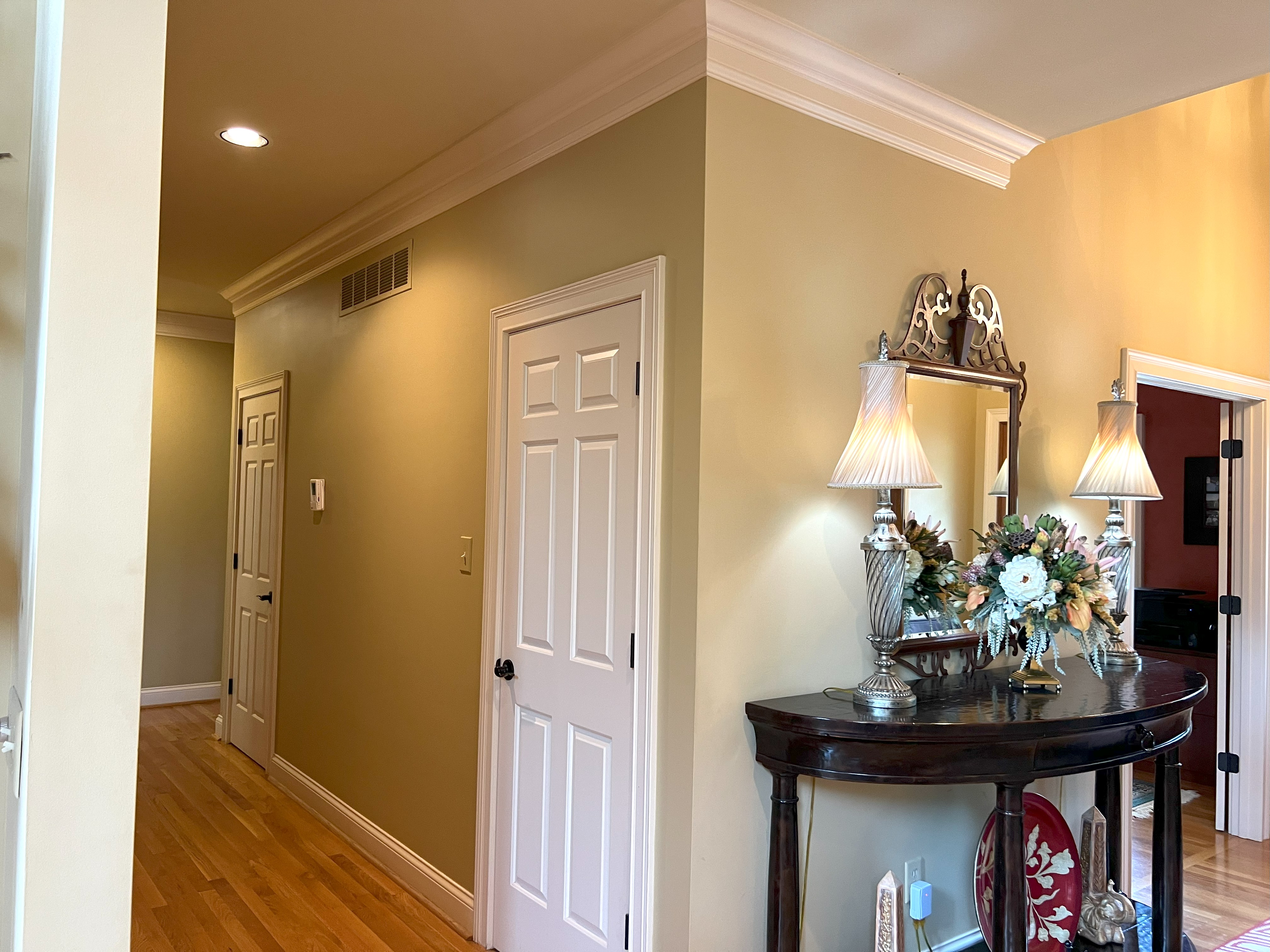 Frankfort, Kentucky, 40601, United States, 5 Bedrooms Bedrooms, ,4 BathroomsBathrooms,Residential,For Sale,1983551