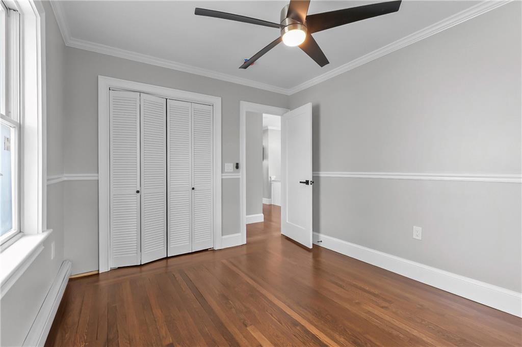 Warwick, Rhode Island, 02889, United States, 3 Bedrooms Bedrooms, ,2 BathroomsBathrooms,Residential,For Sale,1937520