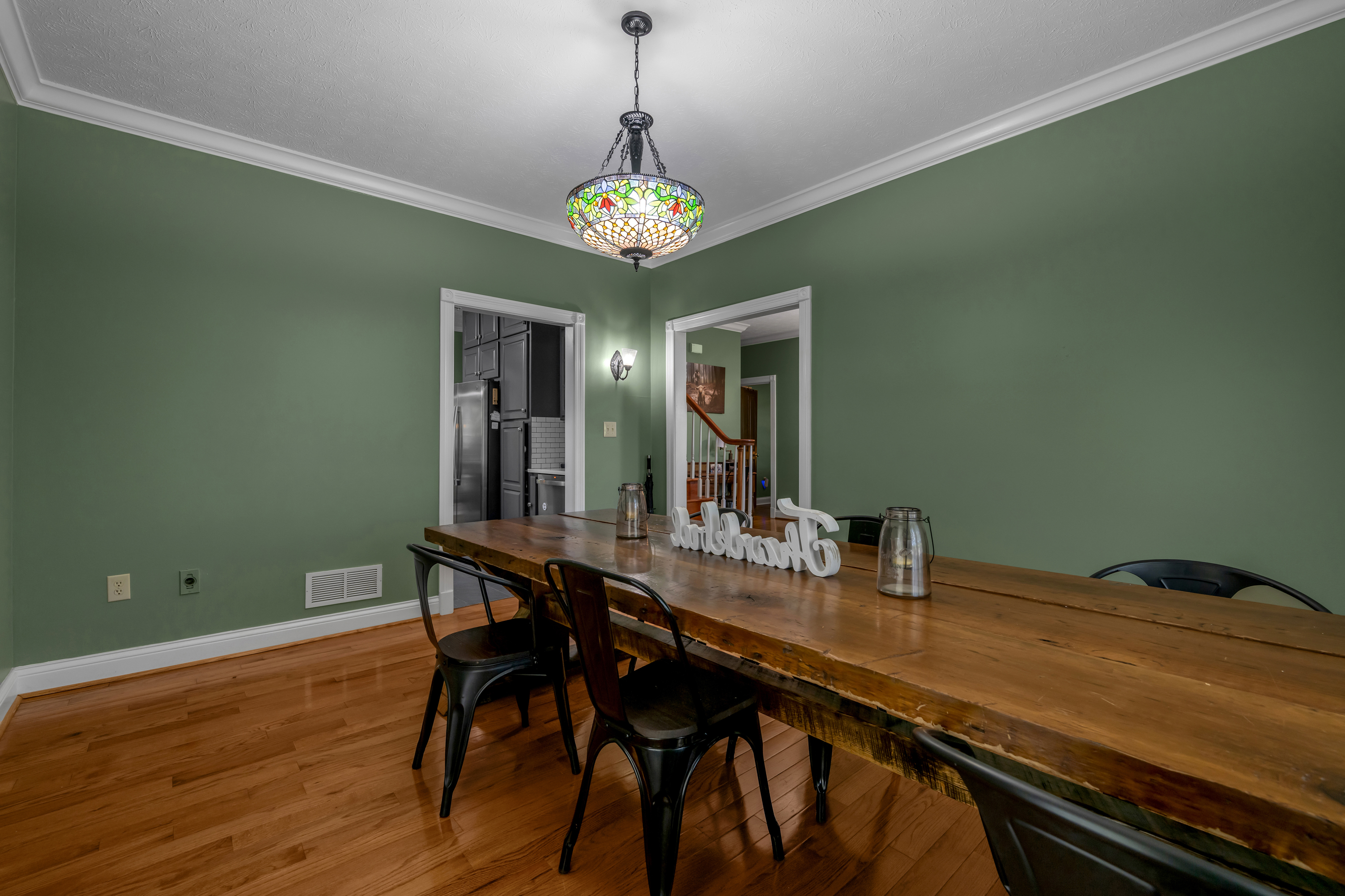  186 Hunter Drive - 物件實景