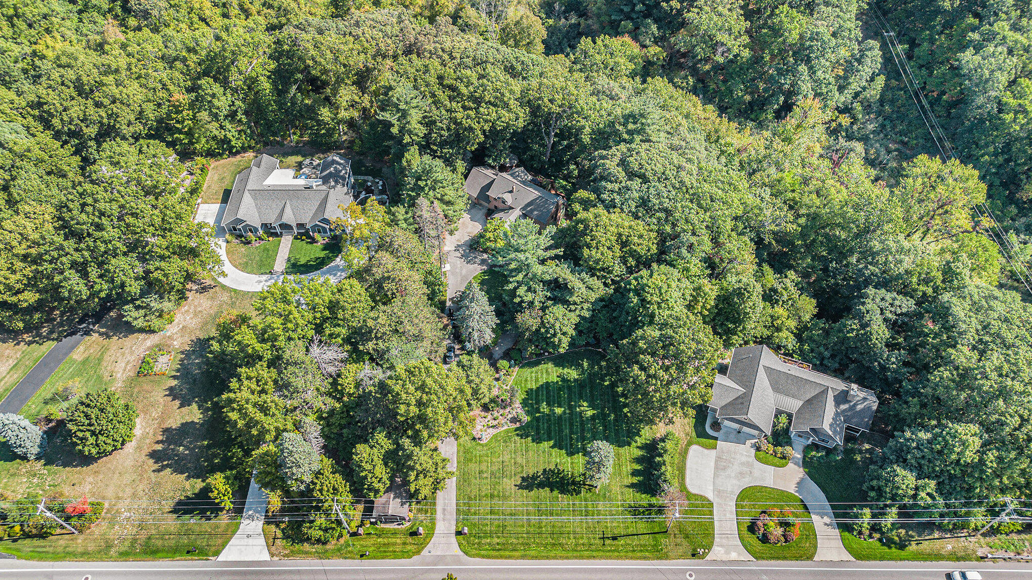 St. Joseph, Michigan, 49085, United States, 5 Bedrooms Bedrooms, ,4 BathroomsBathrooms,Residential,For Sale,1960550