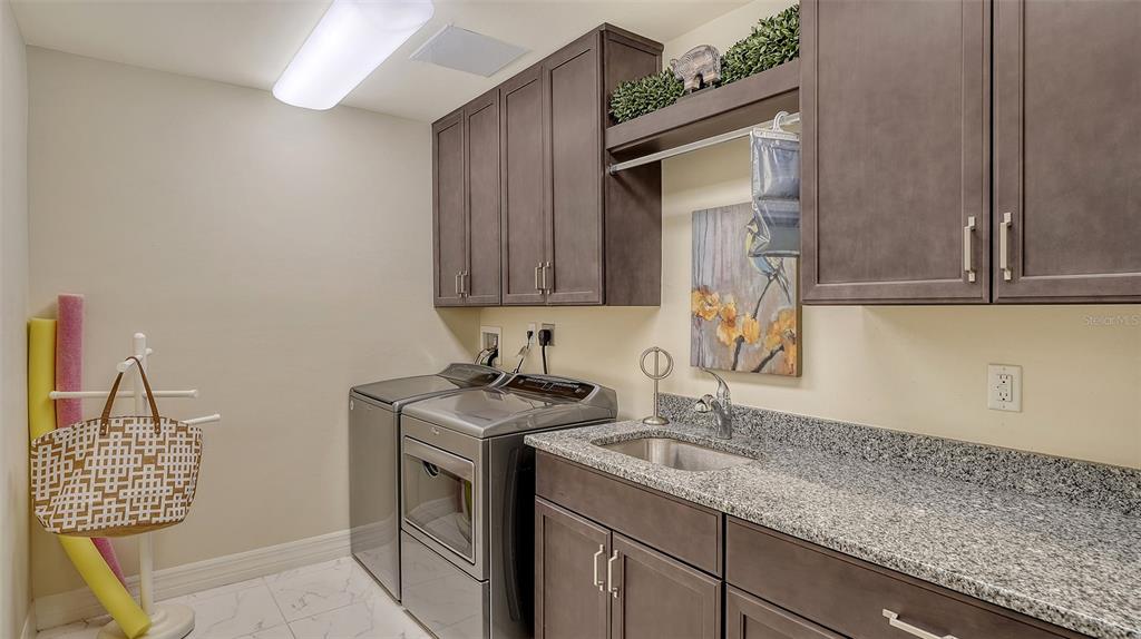 Osprey, Florida, 34229, United States, 3 Bedrooms Bedrooms, ,2 BathroomsBathrooms,Residential,For Sale,1895475