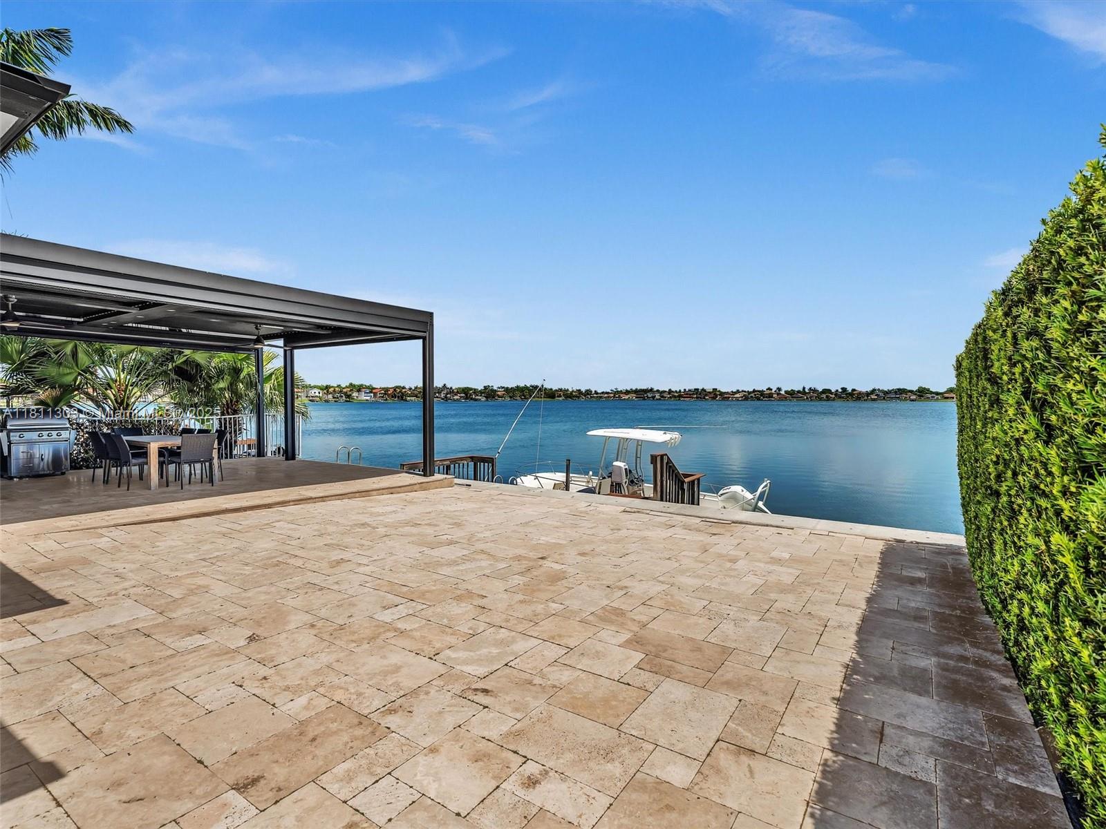 Miami, Florida, 33186, United States, 4 Bedrooms Bedrooms, ,2 BathroomsBathrooms,Residential,For Sale,1838976