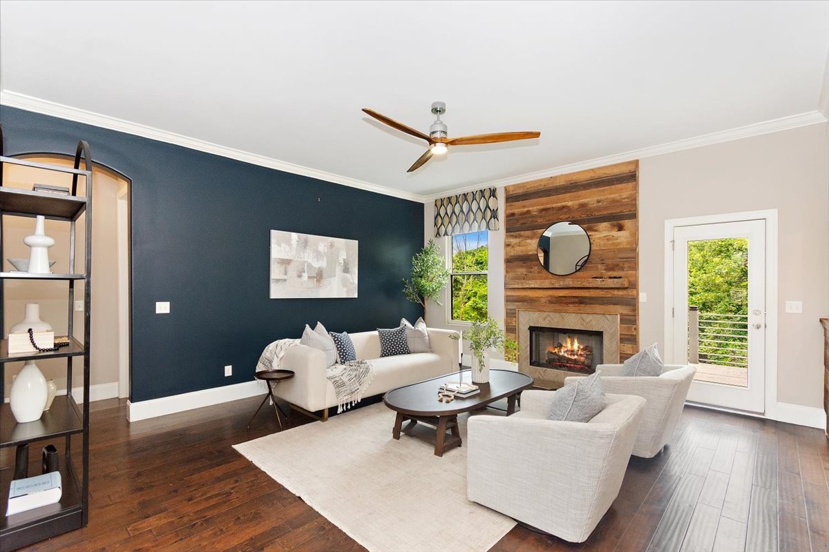 Nashville, Tennessee, 37209, United States, 4 Bedrooms Bedrooms, ,4 BathroomsBathrooms,Residential,For Sale,1934576