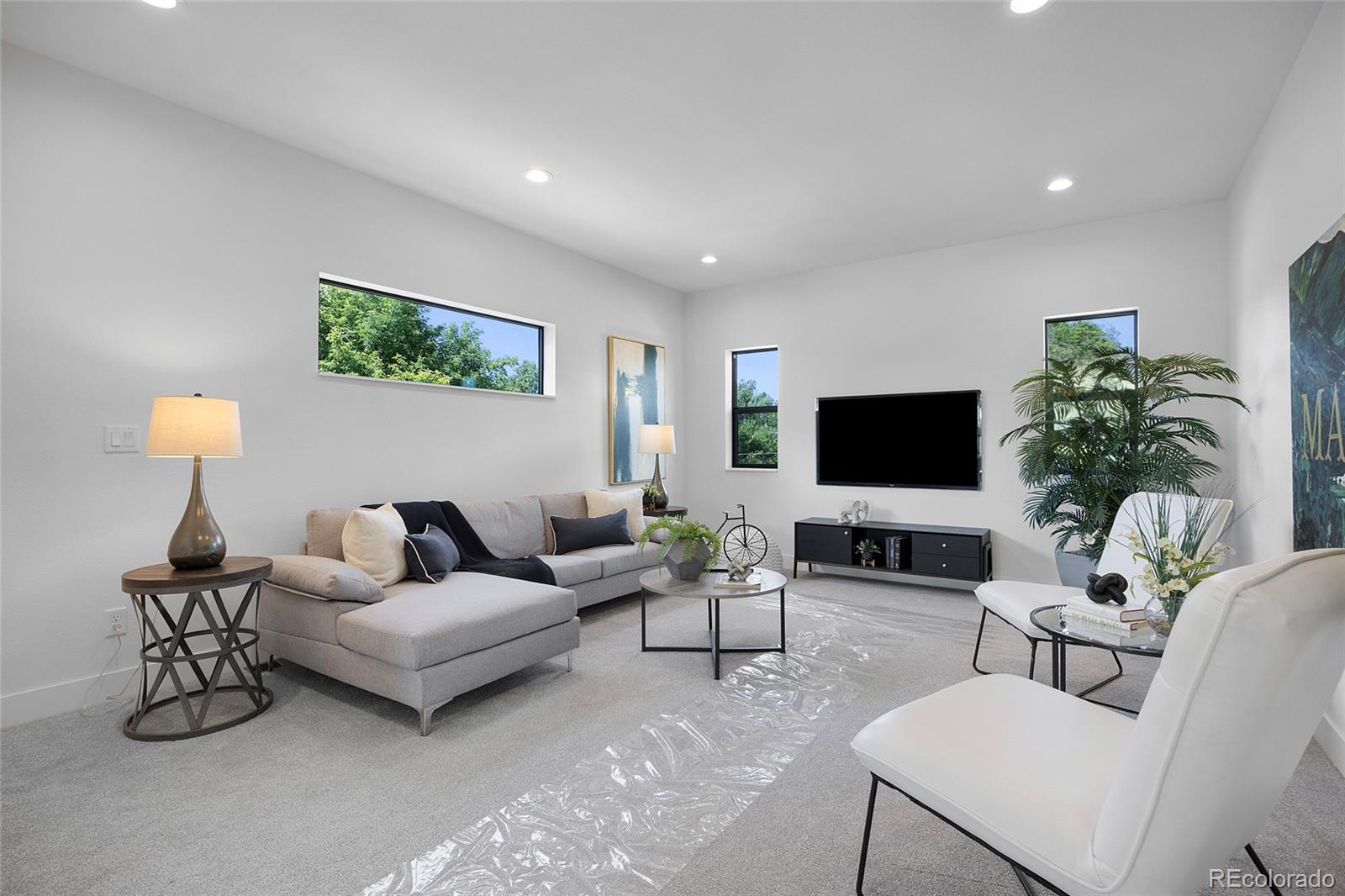 Denver, Colorado, 80214, United States, 3 Bedrooms Bedrooms, ,4 BathroomsBathrooms,Residential,For Sale,1891776