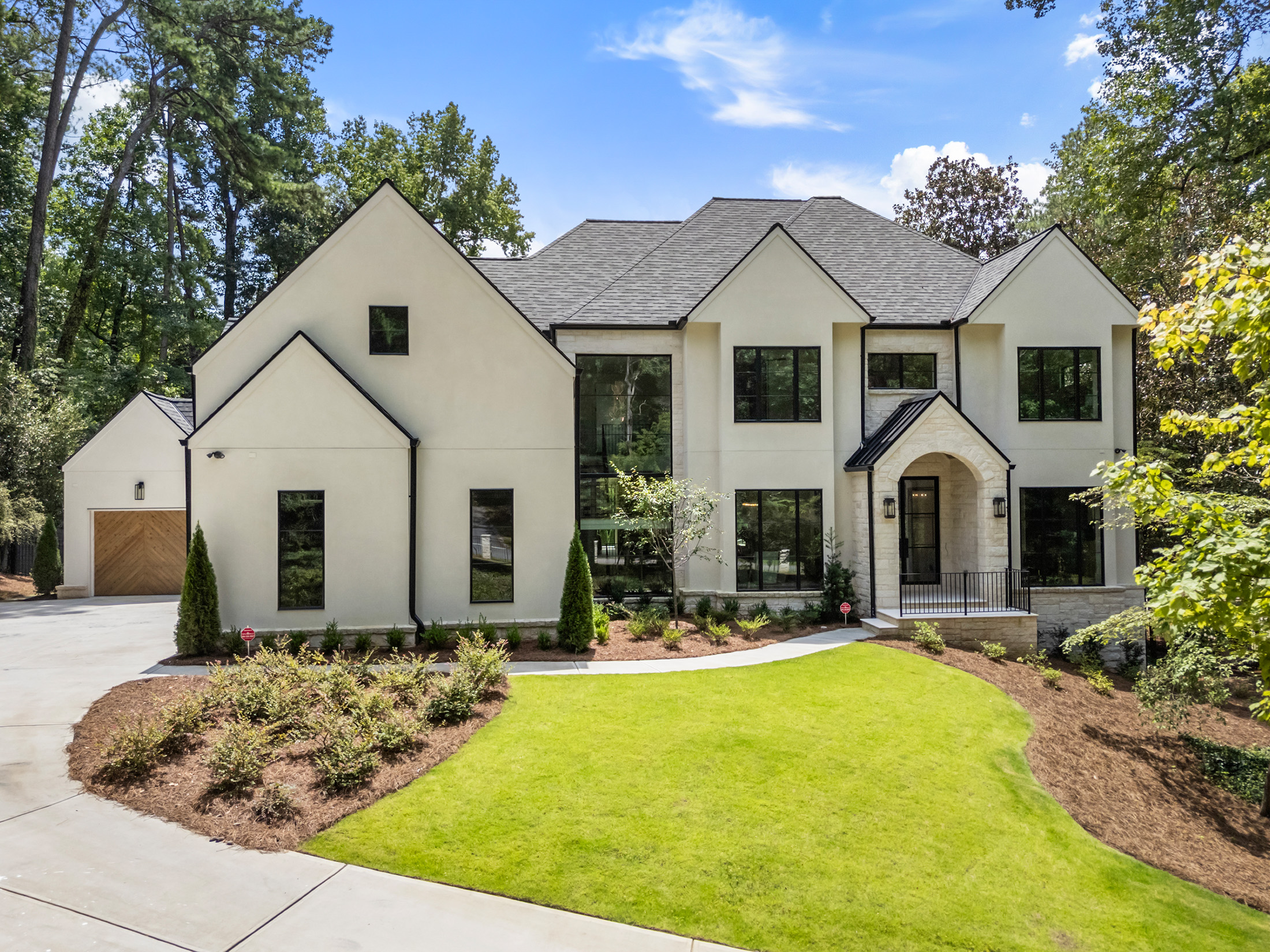  The Pinnacle of Luxury—New Custom Home in Prime Londonberry - 物件實景
