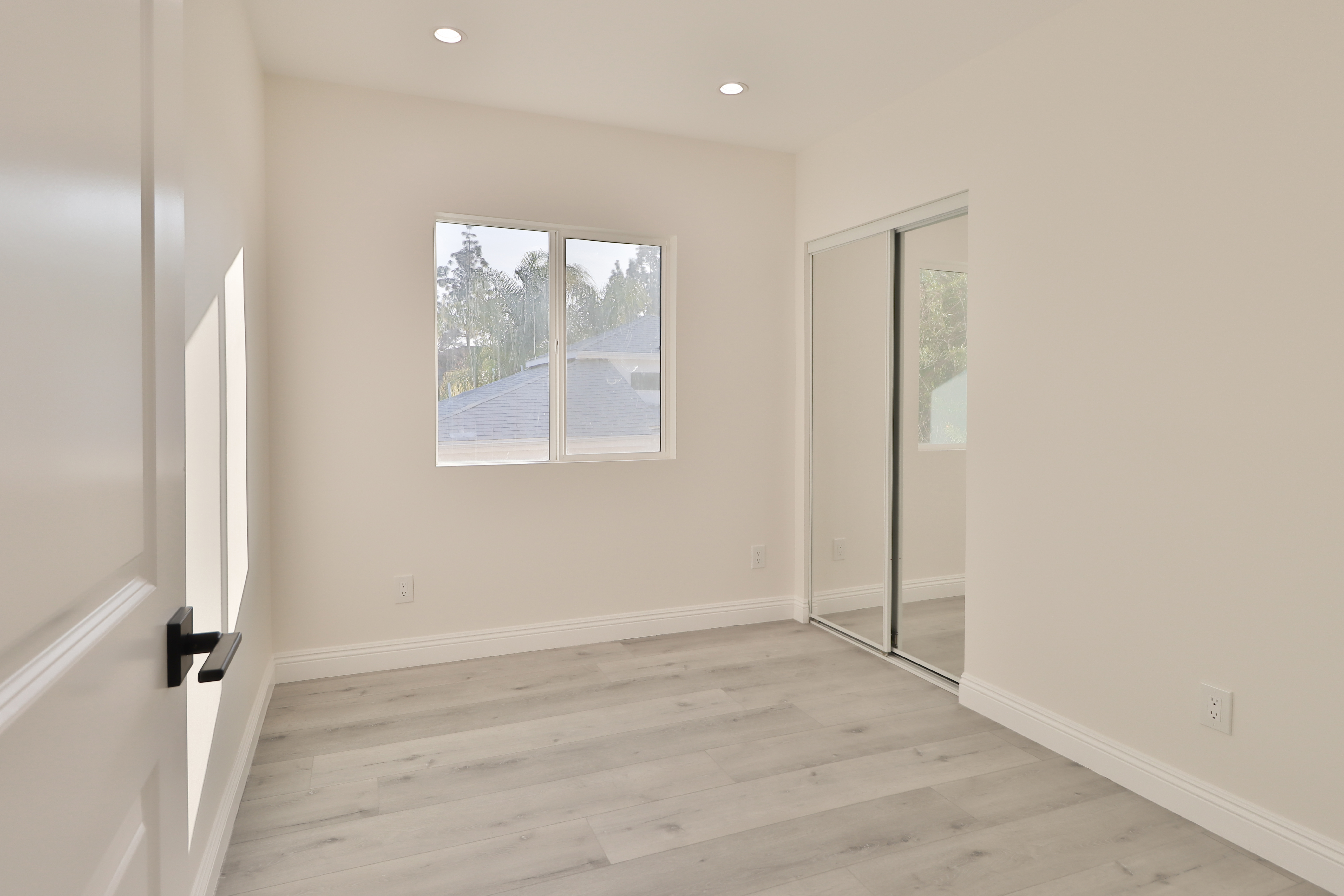 Woodland Hills, California, 91303, United States, 6 Bedrooms Bedrooms, ,7 BathroomsBathrooms,Residential,For Sale,1838273