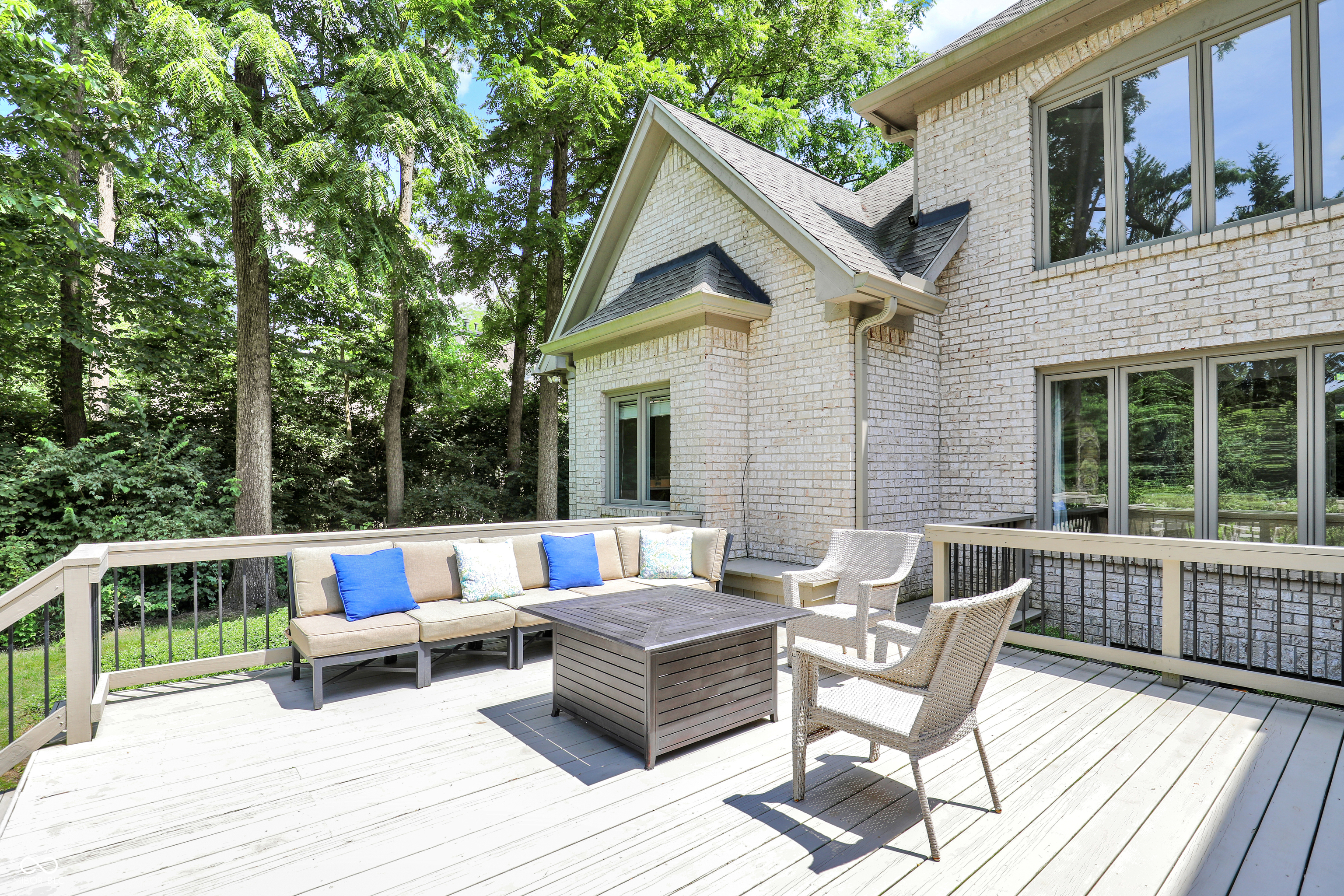 Zionsville, Indiana, 46077, United States, 5 Bedrooms Bedrooms, ,5 BathroomsBathrooms,Residential,For Sale,1978641