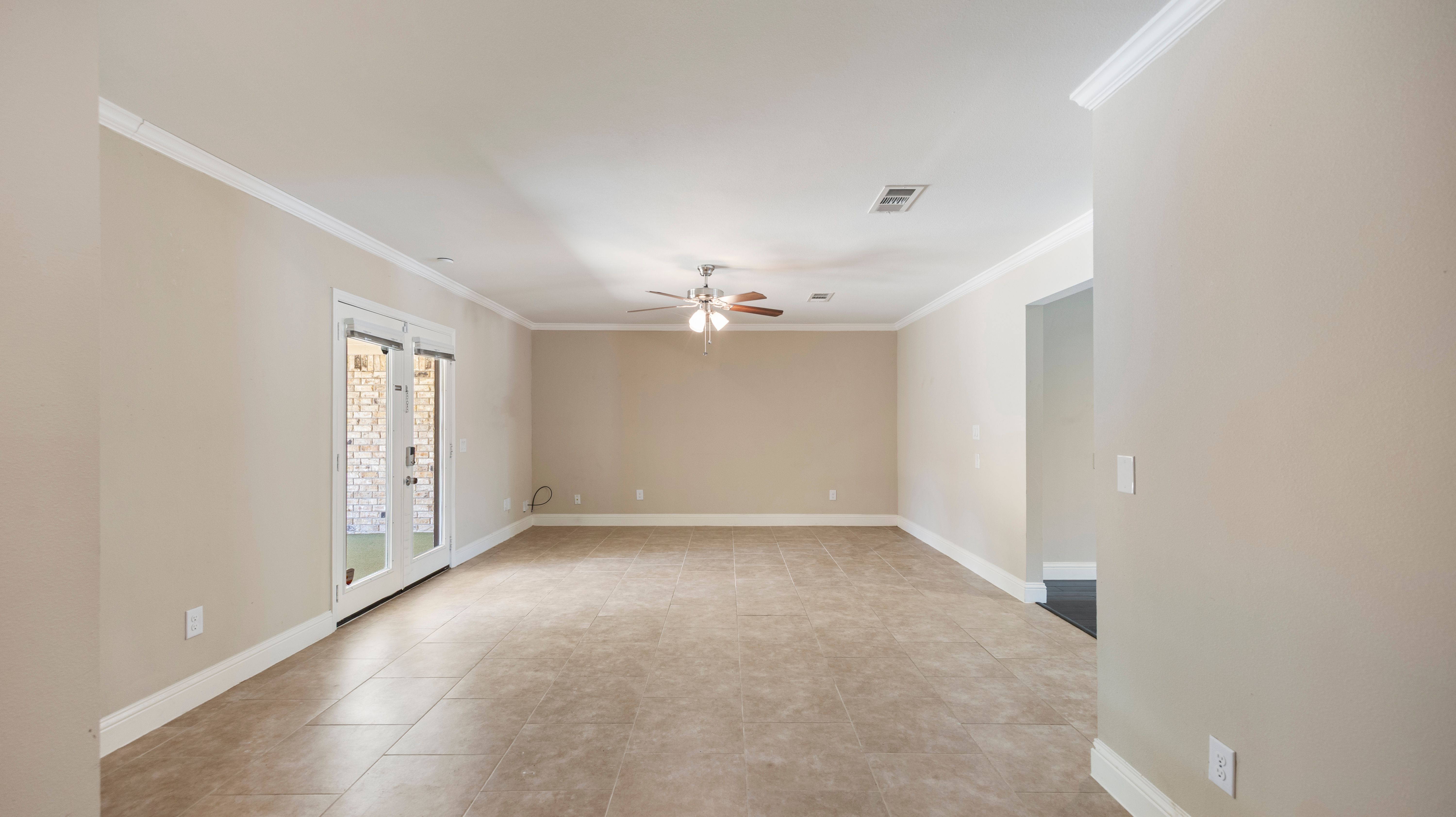  1101 Montego Road, Fort Worth, TX, 76116 - 物件實景