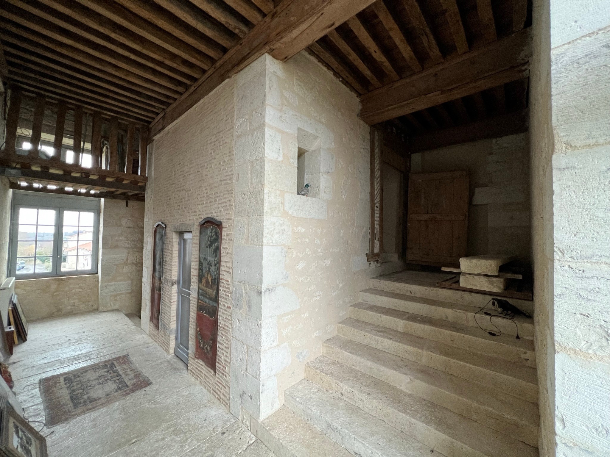  What if you bought the main part of a 17th-century castle - 物件實景