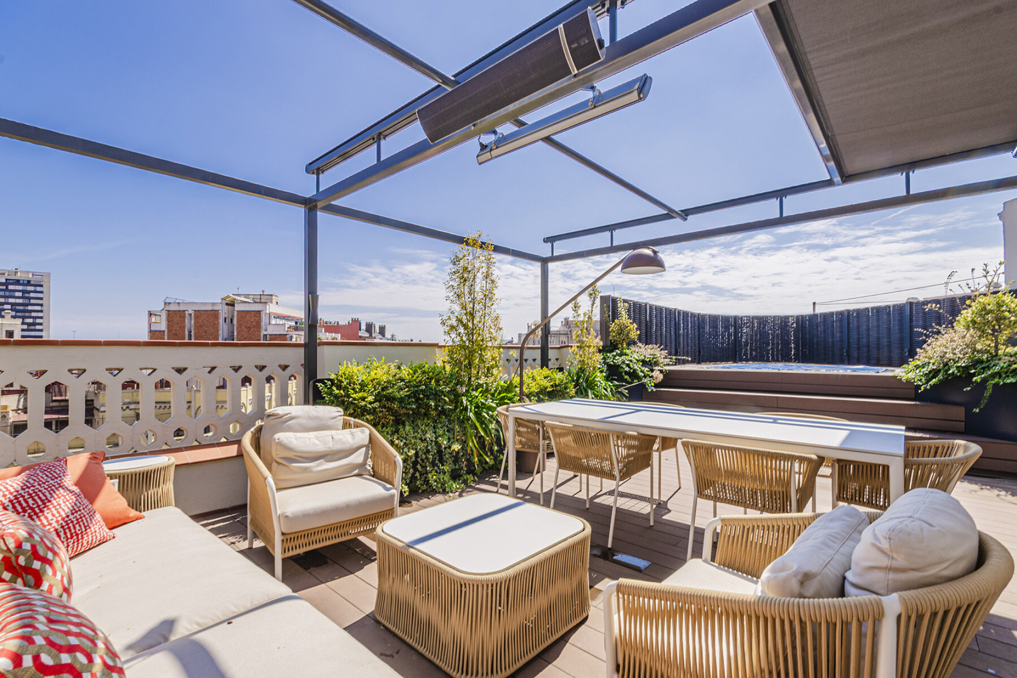 Spectacular duplex penthouse in Eixample Dreta 