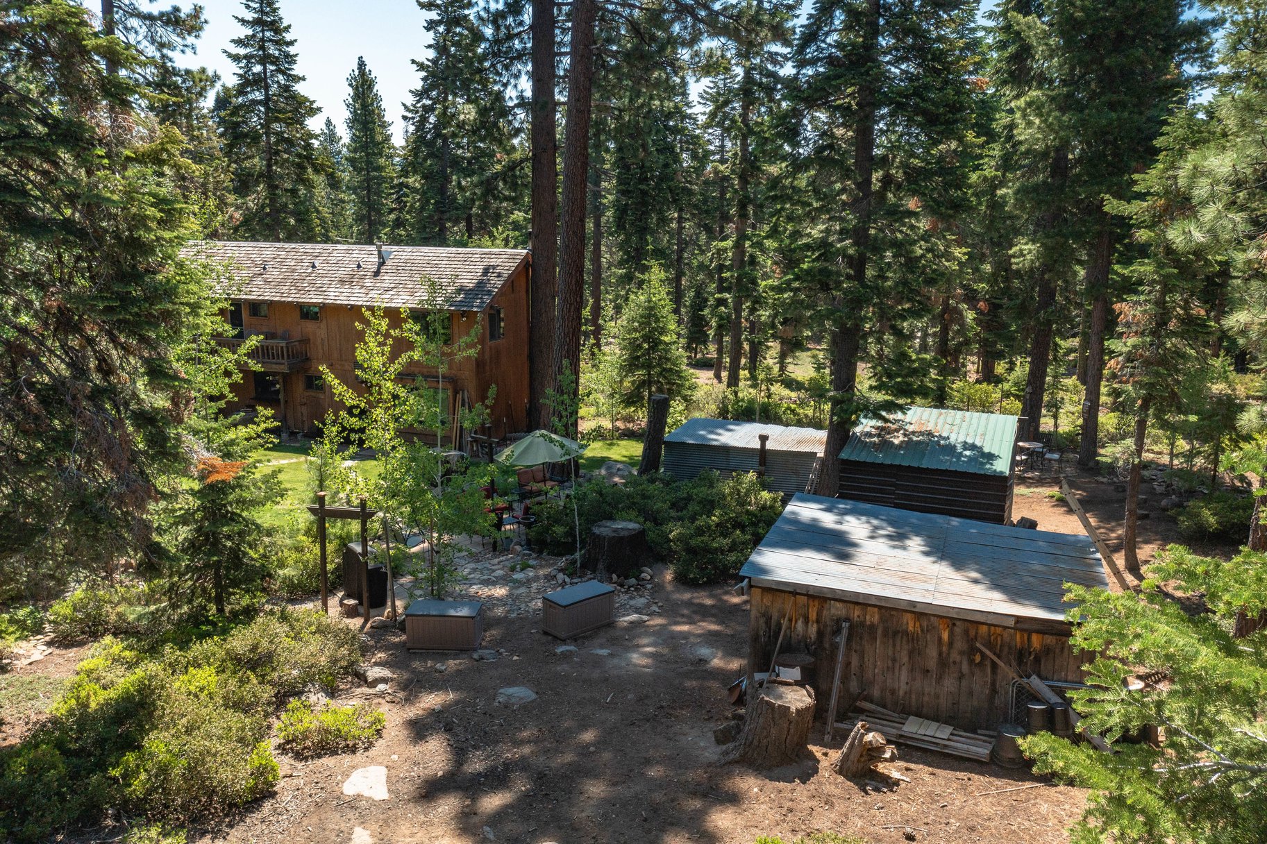  Rare, 10-acre parcel with house minutes from Tahoe City - 物件實景