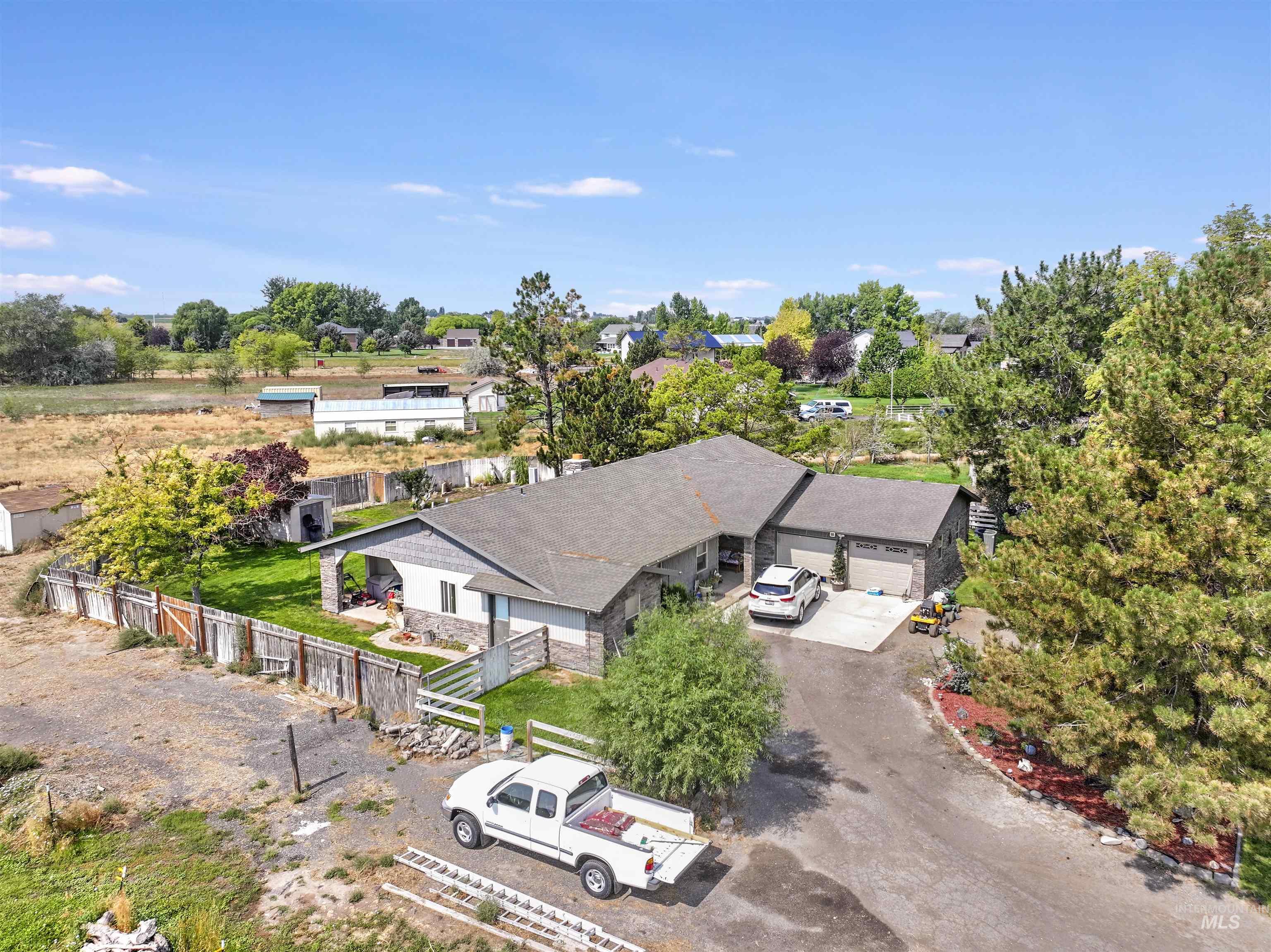 Twin Falls, Idaho, 83301, United States, 3 Bedrooms Bedrooms, ,2 BathroomsBathrooms,Residential,For Sale,1932611