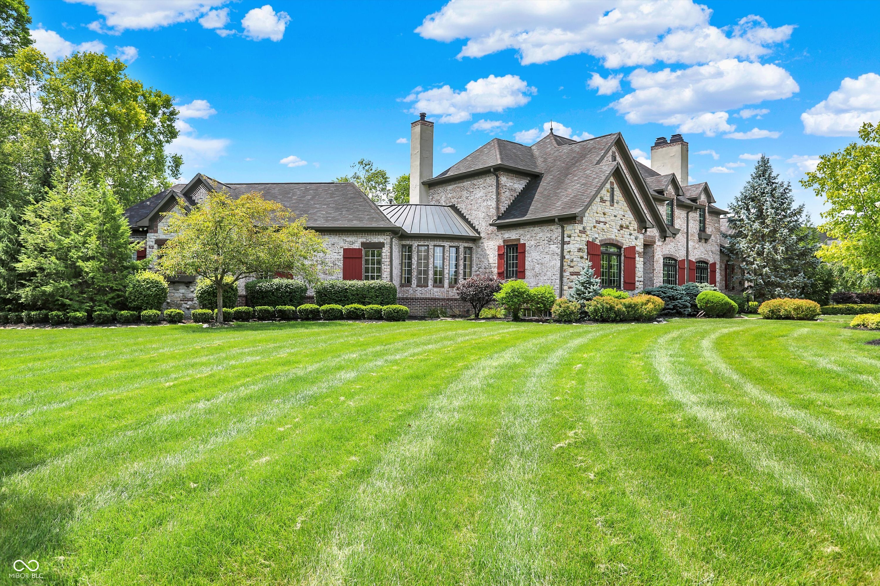 Zionsville, Indiana, 46077, United States, 4 Bedrooms Bedrooms, ,6 BathroomsBathrooms,Residential,For Sale,1978163