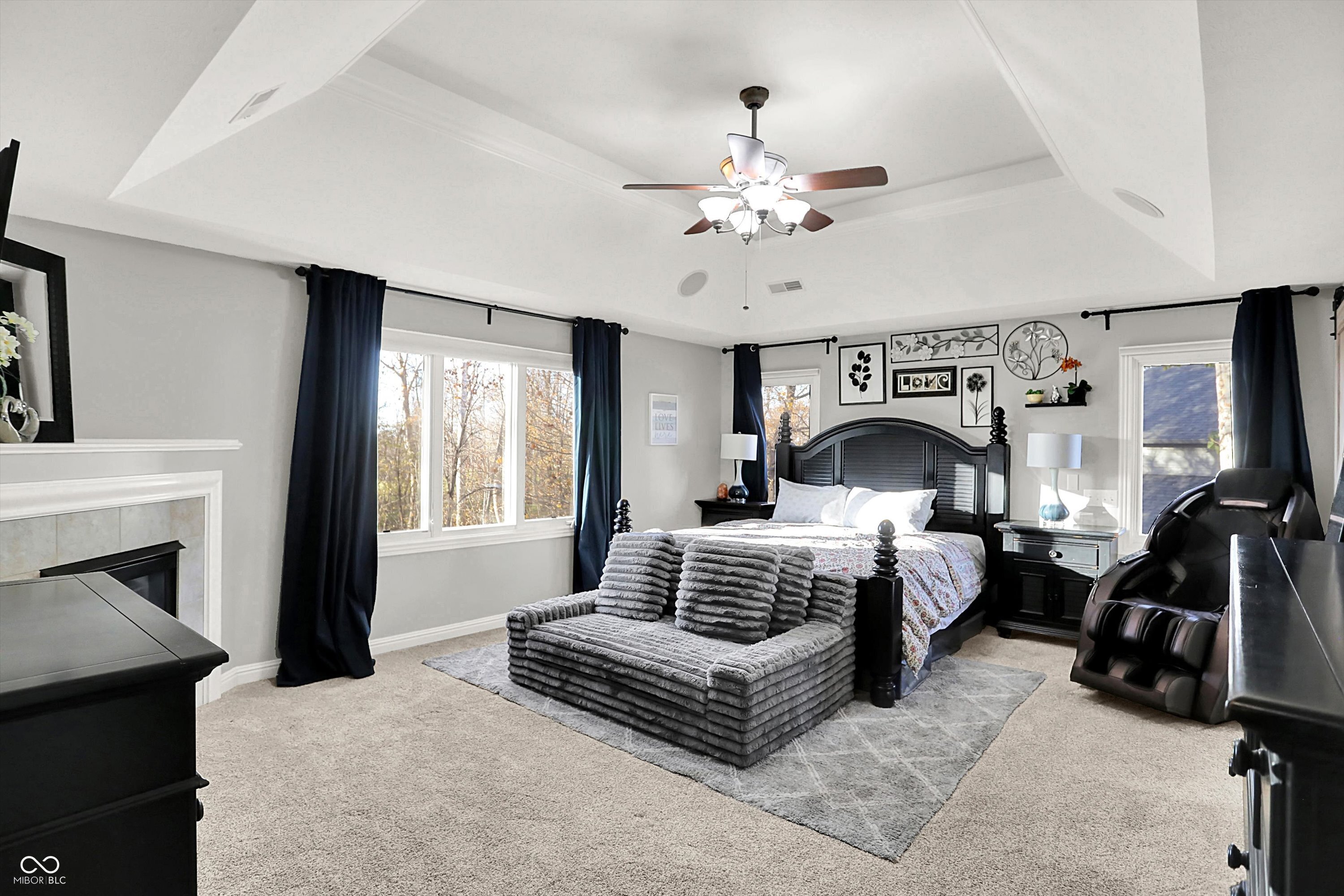 Fishers, Indiana, 46037, United States, 6 Bedrooms Bedrooms, ,5 BathroomsBathrooms,Residential,For Sale,1992348