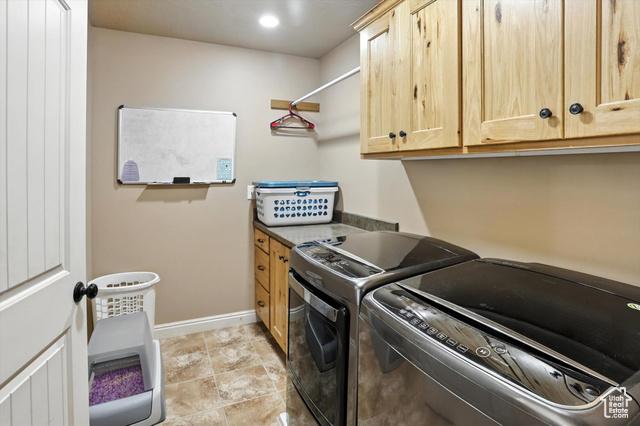 Tremonton, Utah, 84337, United States, 6 Bedrooms Bedrooms, ,3 BathroomsBathrooms,Residential,For Sale,1974496