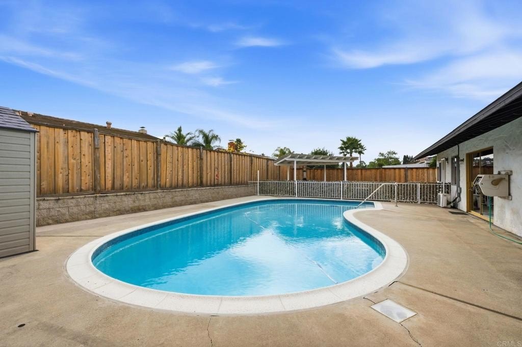 Escondido, California, 92027, United States, 4 Bedrooms Bedrooms, ,2 BathroomsBathrooms,Residential,For Sale,1997139