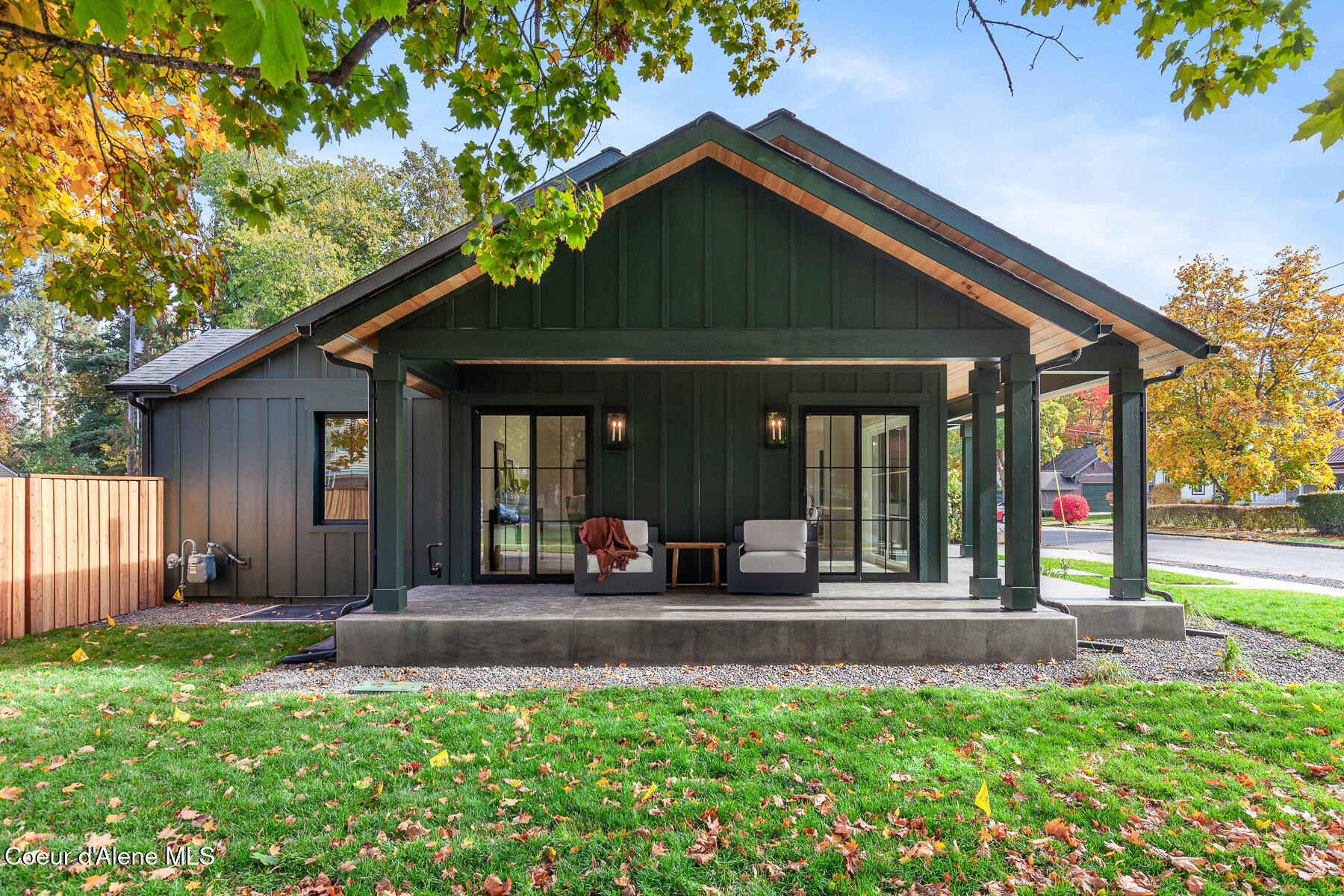 Coeur d'Alene, Idaho, 83814, United States, 4 Bedrooms Bedrooms, ,3 BathroomsBathrooms,Residential,For Sale,1977806