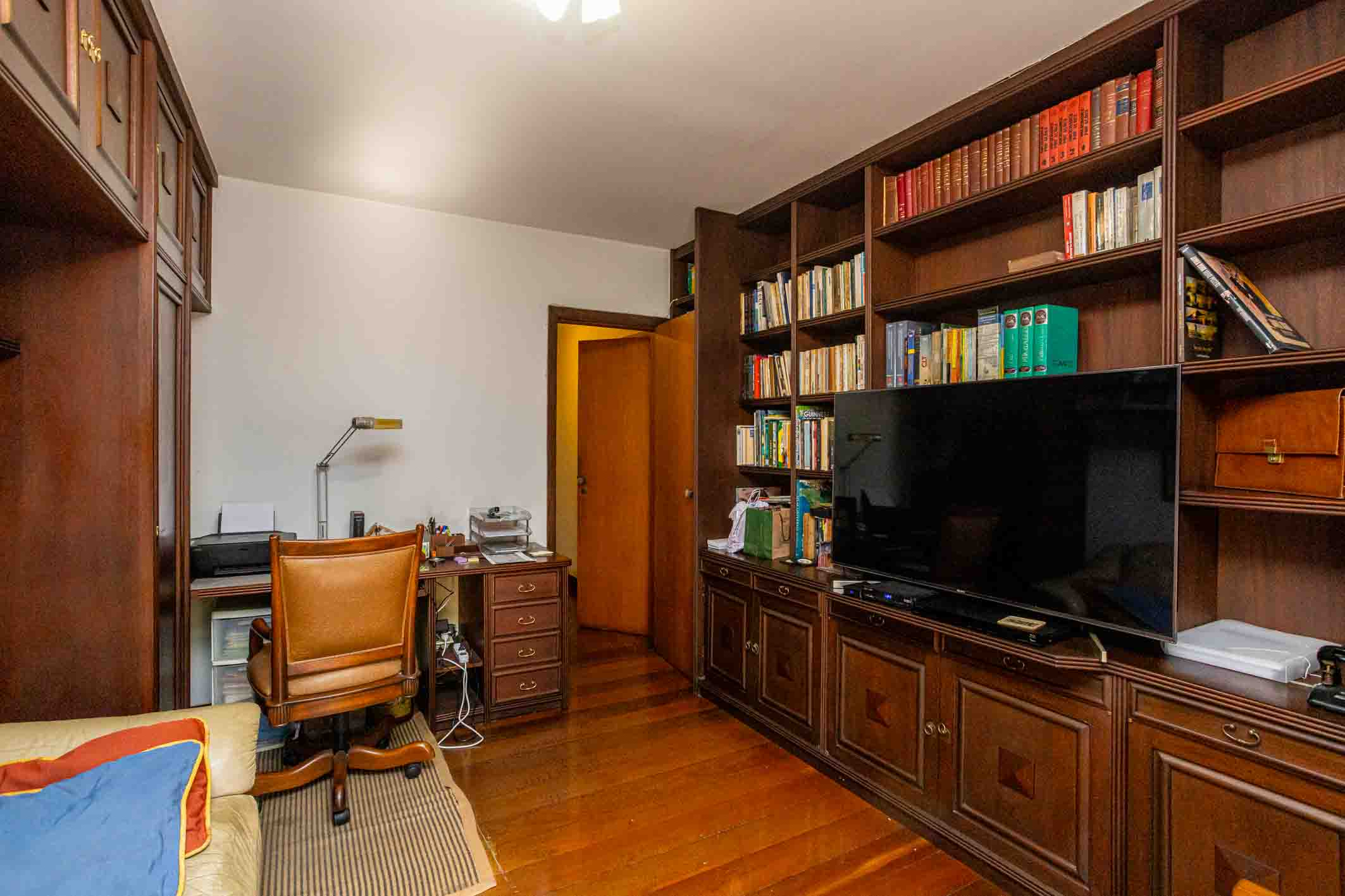  Apartment with Balcony and Four Bedrooms in the Ipanema Quadrilateral - 物件實景