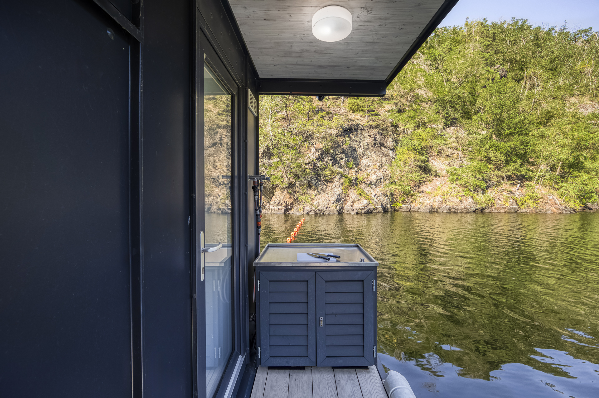  2-bedroom Houseboat - 物件實景
