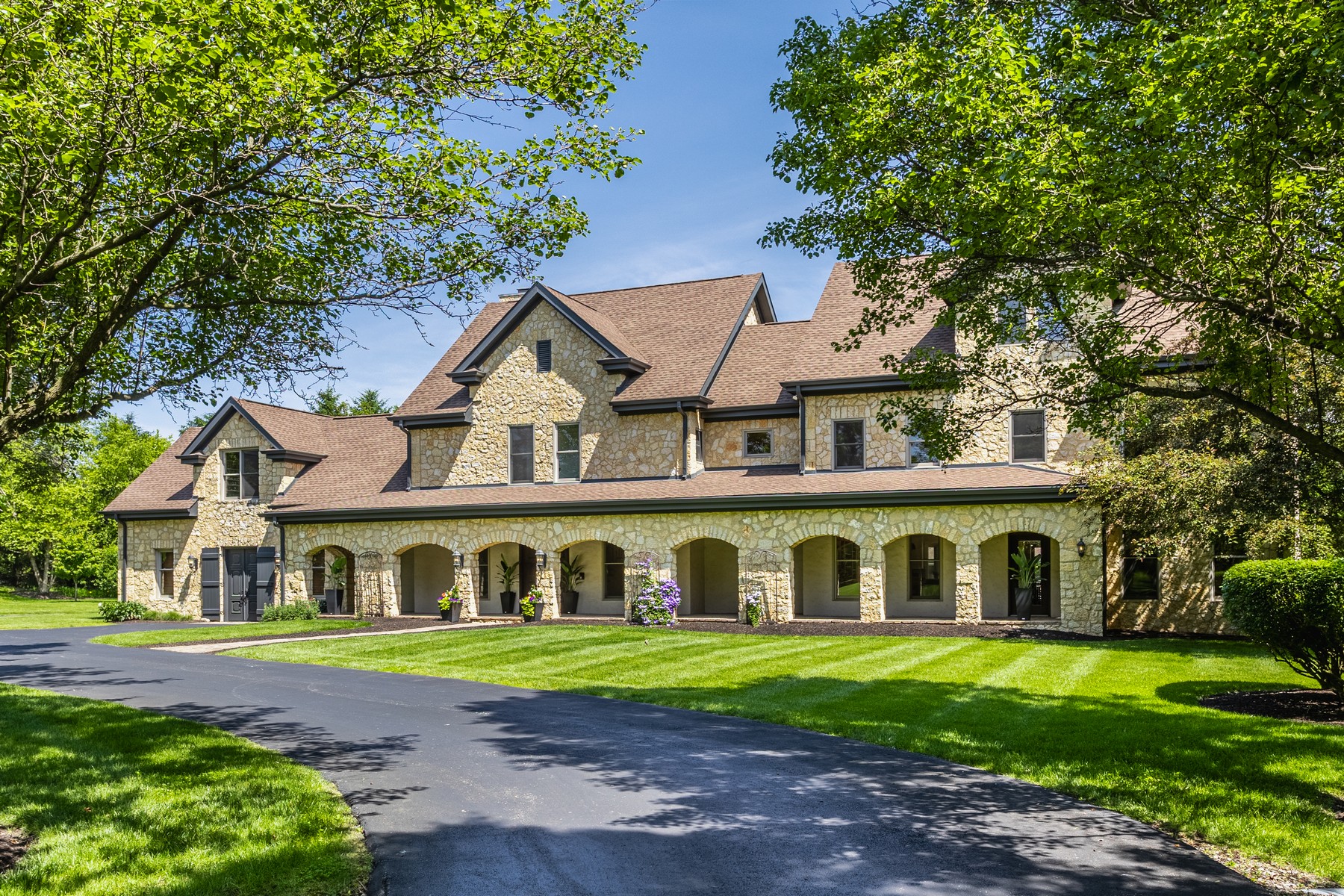  Rare Opportunity to Own a Stunning Home with Acreage in West Carmel - 物件實景