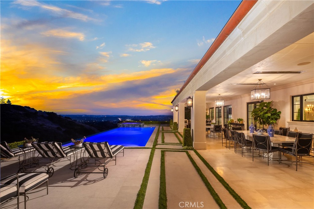 Glendora, California, 91741, United States, 6 Bedrooms Bedrooms, ,6 BathroomsBathrooms,Residential,For Sale,1987955