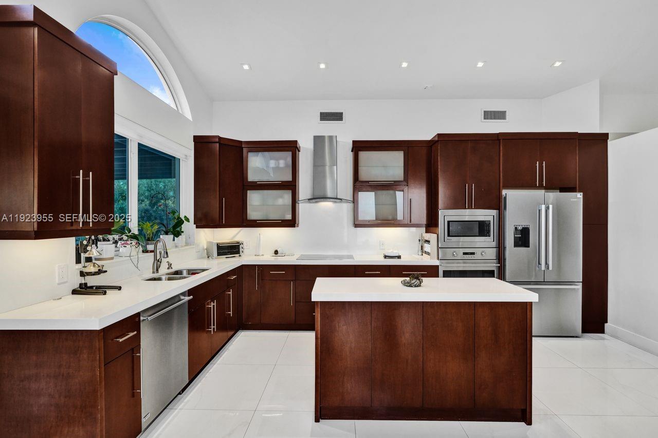 Doral, Florida, 33178, United States, 3 Bedrooms Bedrooms, ,3 BathroomsBathrooms,Residential,For Sale,2000921