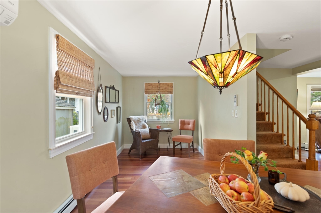 Lynnfield, Massachusetts, 01940, United States, 3 Bedrooms Bedrooms, ,2 BathroomsBathrooms,Residential,For Sale,1987735