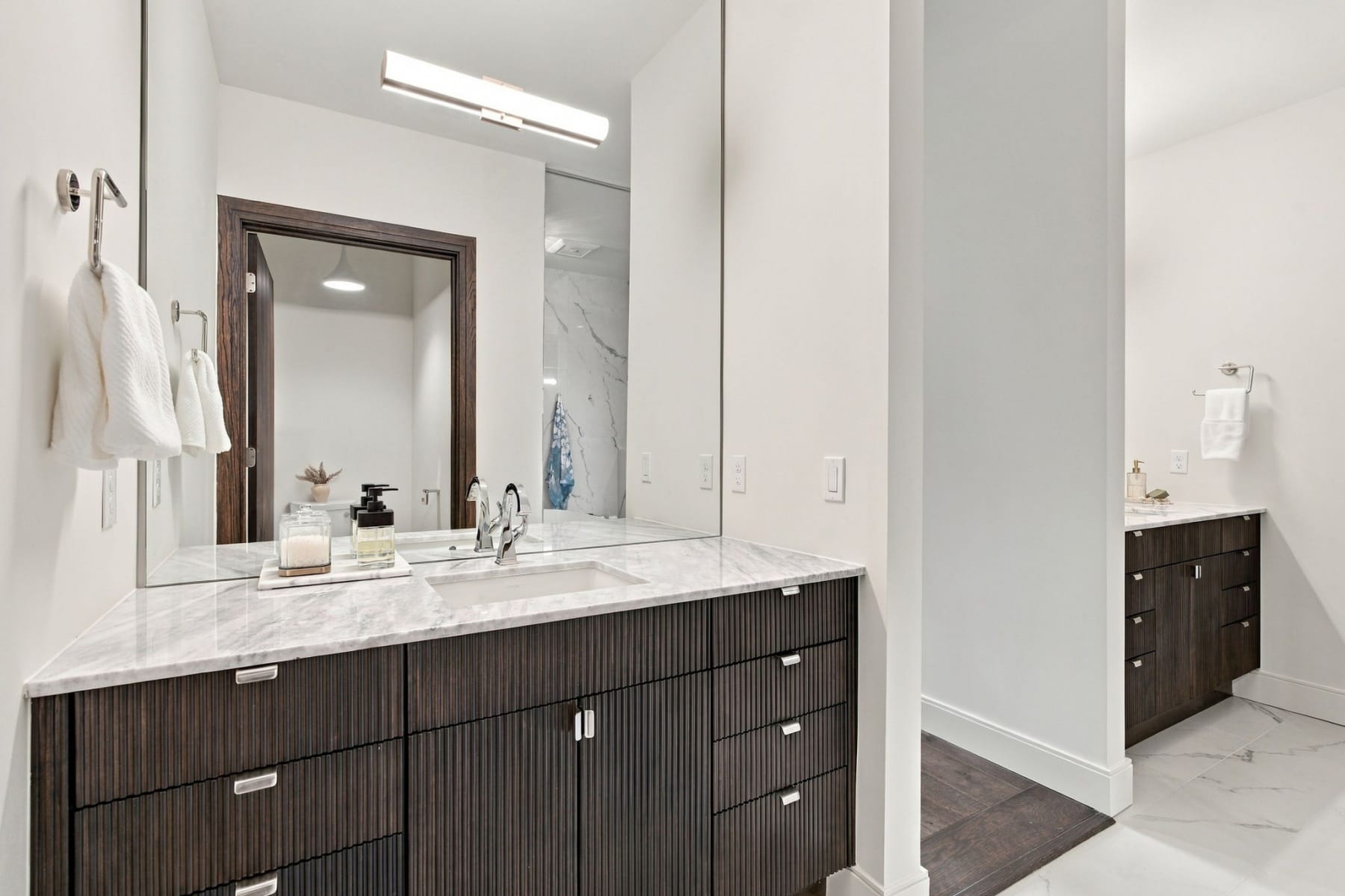  21 D AVE #4 Lake Oswego, OR 97034 - 物件實景