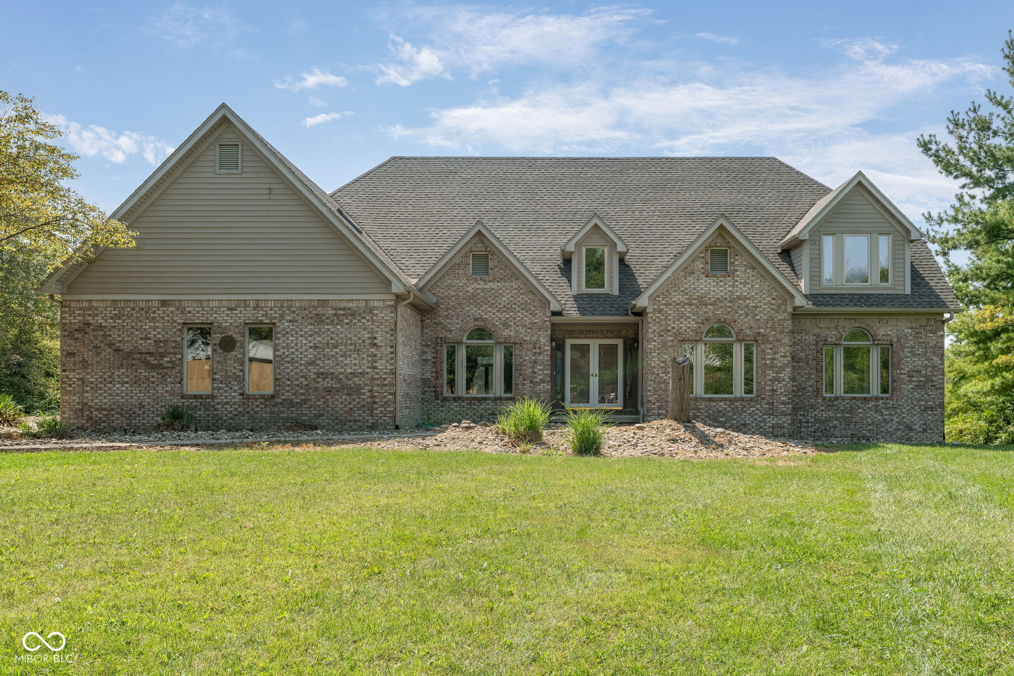 Fairland, Indiana, 46126, United States, 5 Bedrooms Bedrooms, ,4 BathroomsBathrooms,Residential,For Sale,1976010