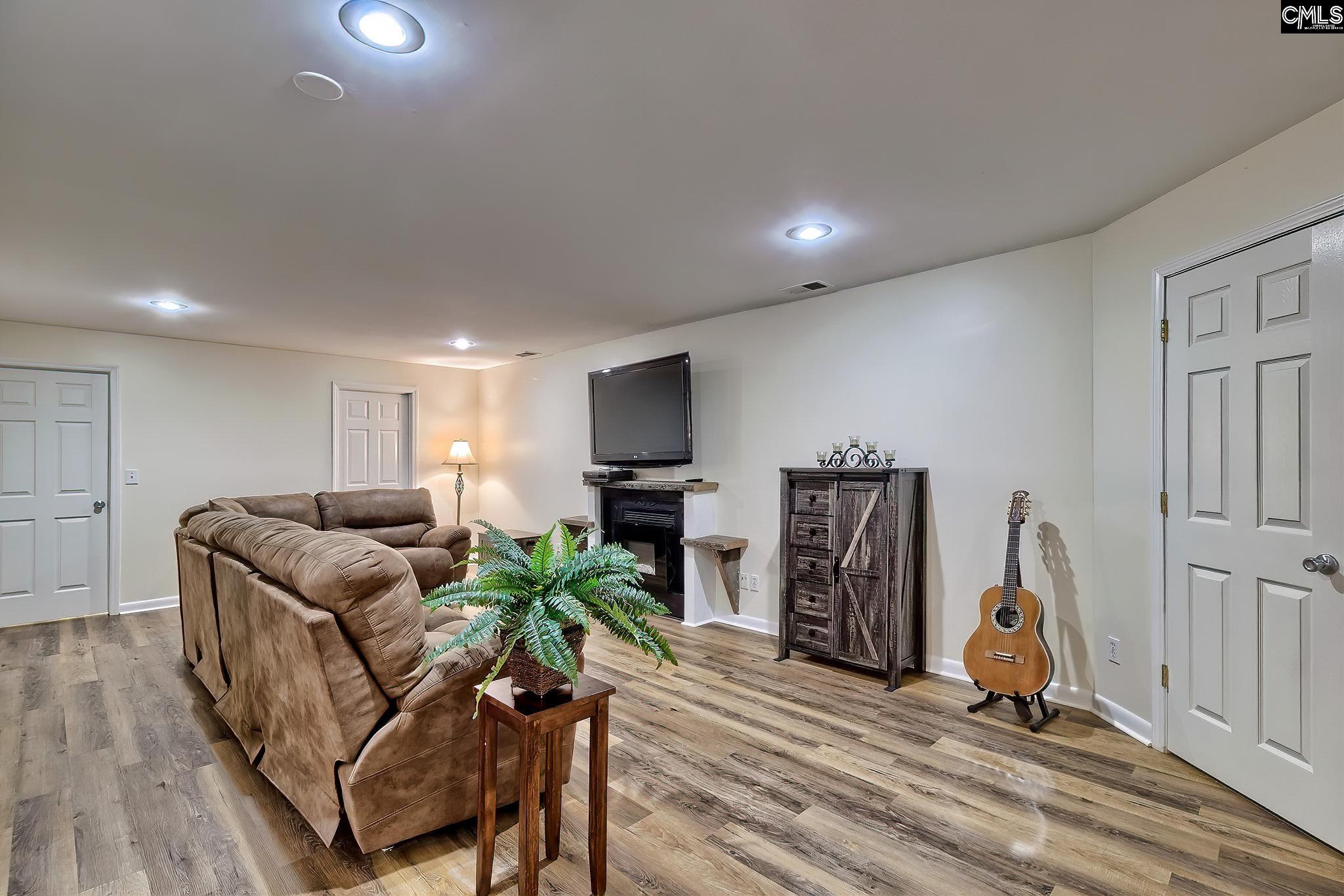 Irmo, South Carolina, 29063, United States, 4 Bedrooms Bedrooms, ,3 BathroomsBathrooms,Residential,For Sale,1916789