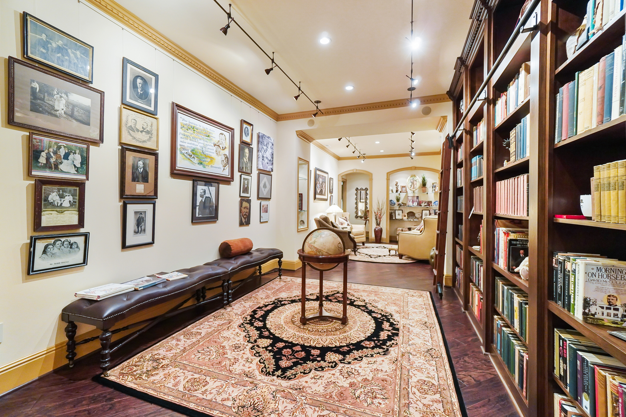  943 Squire Oaks Drive, Villa Hills, KY 41017 - 物件實景