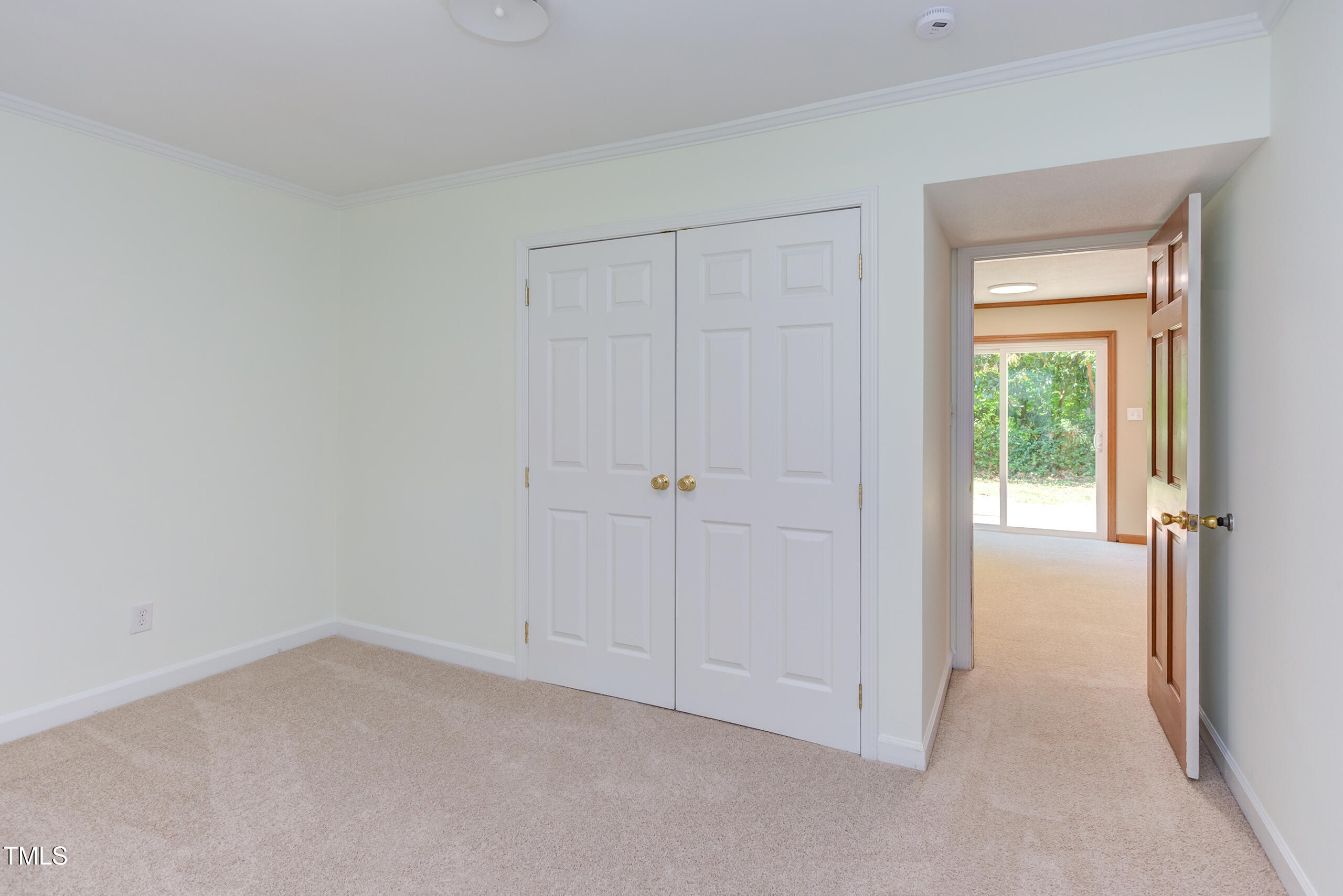Raleigh, North Carolina, 27612, United States, 6 Bedrooms Bedrooms, ,4 BathroomsBathrooms,Residential,For Sale,1793984