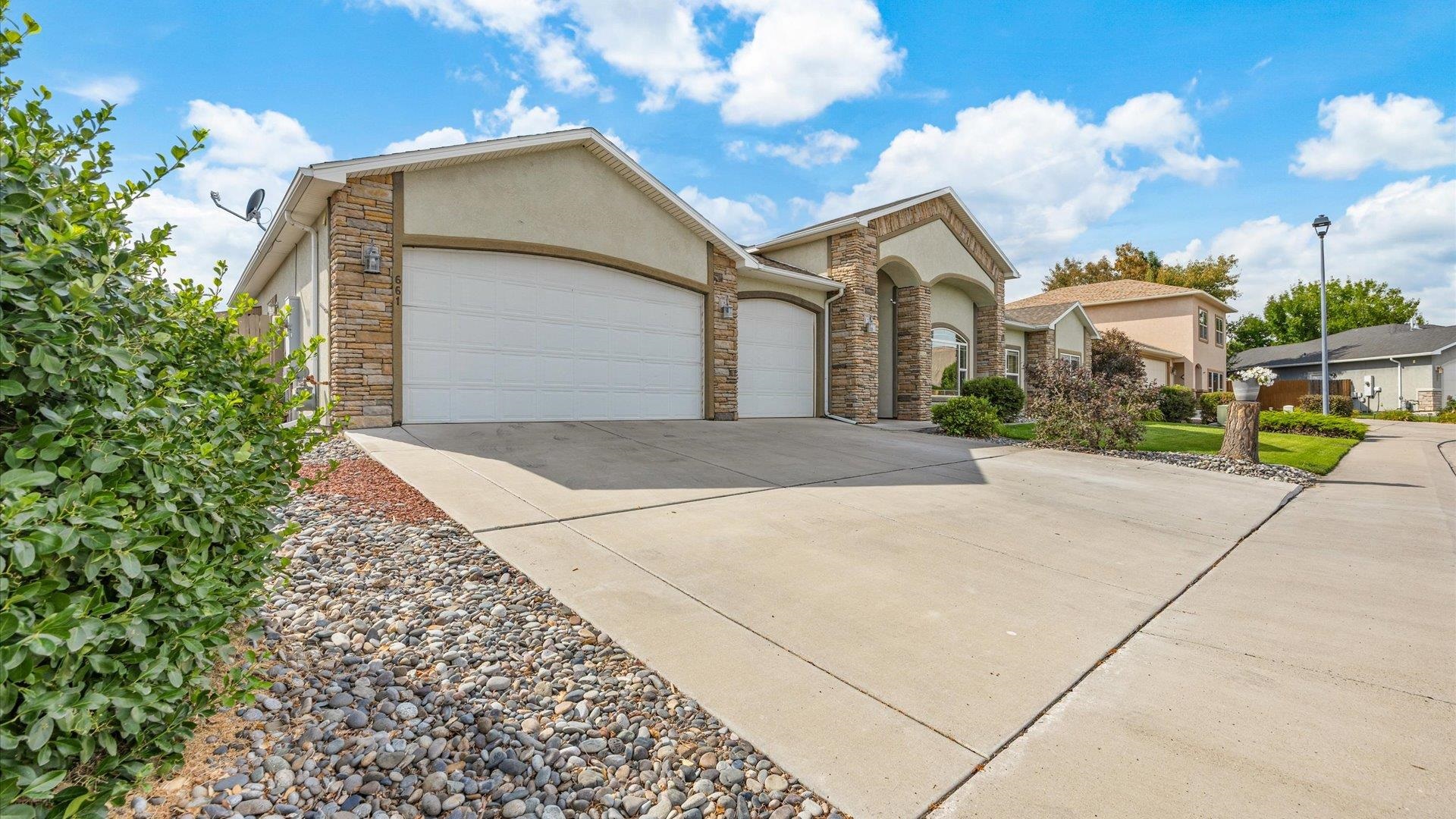 Grand Junction, Colorado, 81504, United States, 4 Bedrooms Bedrooms, ,2 BathroomsBathrooms,Residential,For Sale,1932359