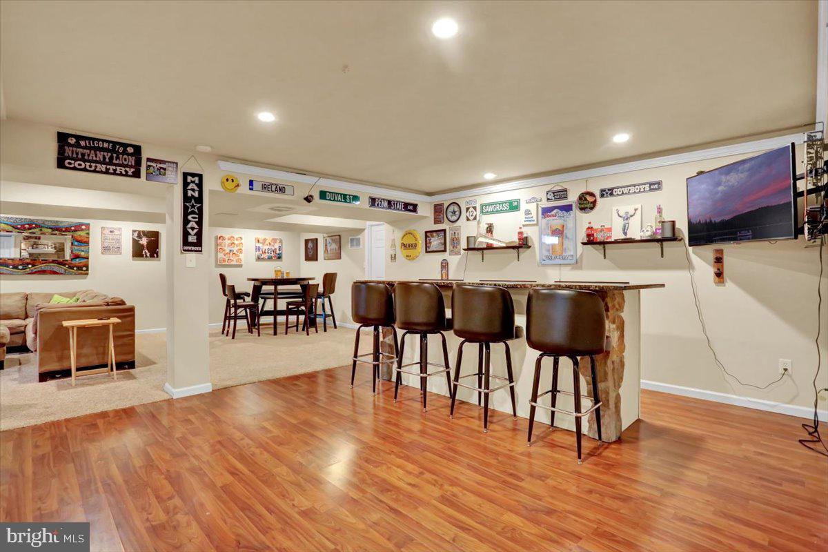 Reading, Pennsylvania, 19606, United States, 4 Bedrooms Bedrooms, ,4 BathroomsBathrooms,Residential,For Sale,1947941