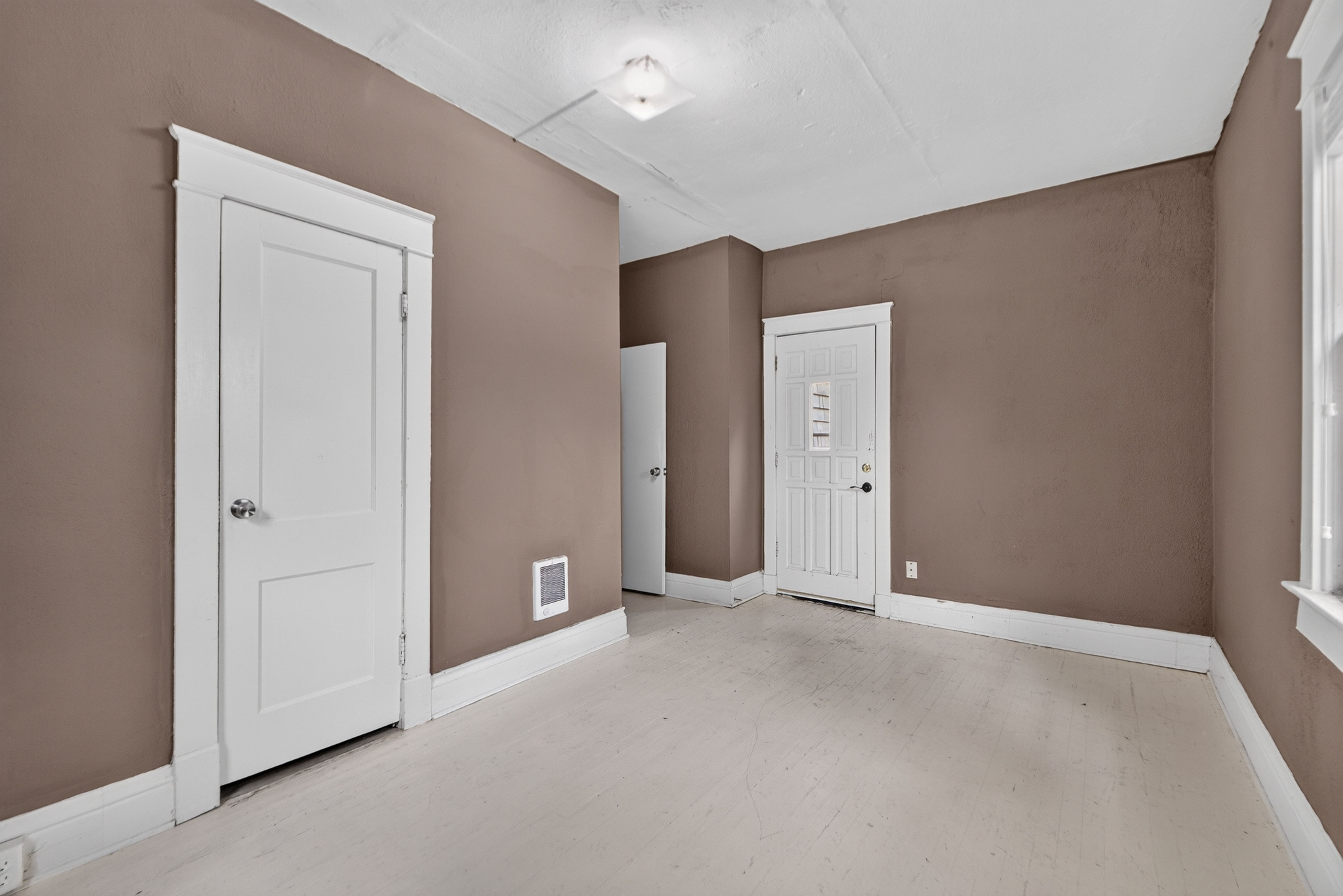  4232 Campbell Street, Kansas City, MO 64110 - 物件實景