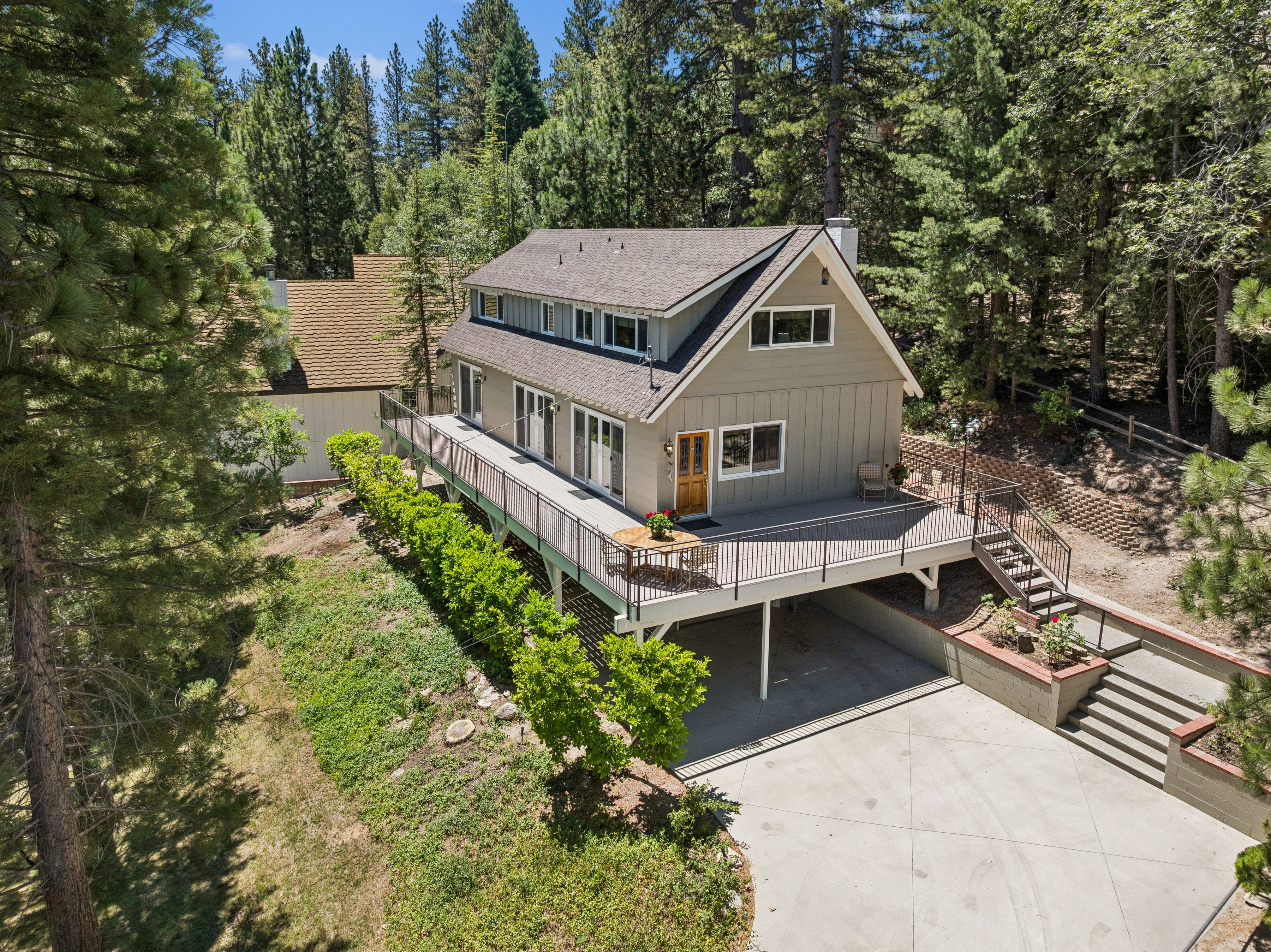  27711 Hamiltair Drive, Lake Arrowhead, CA 92352 - 物件實景