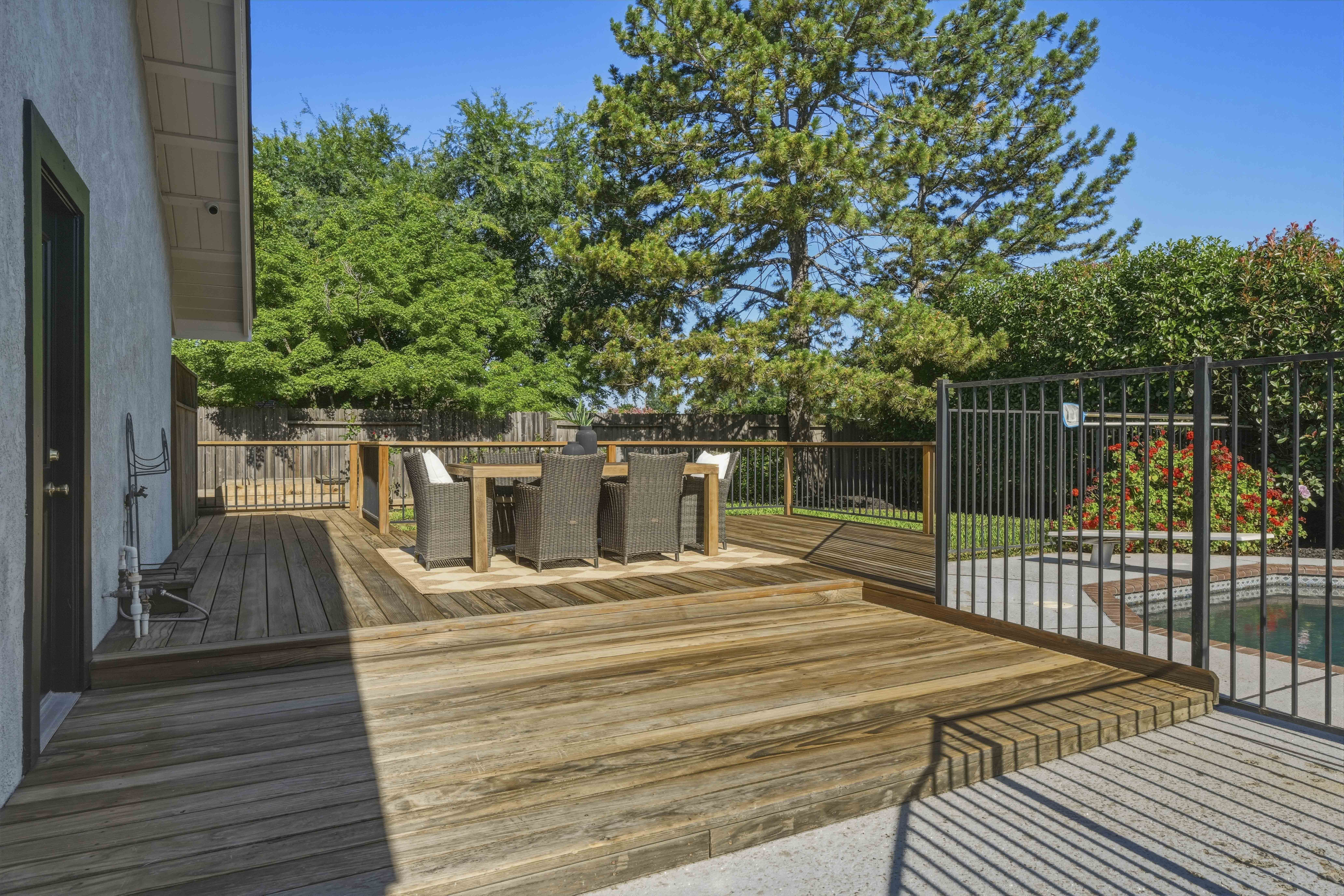  1812 Summerhill Drive, Roseville, CA 95661 - 物件實景
